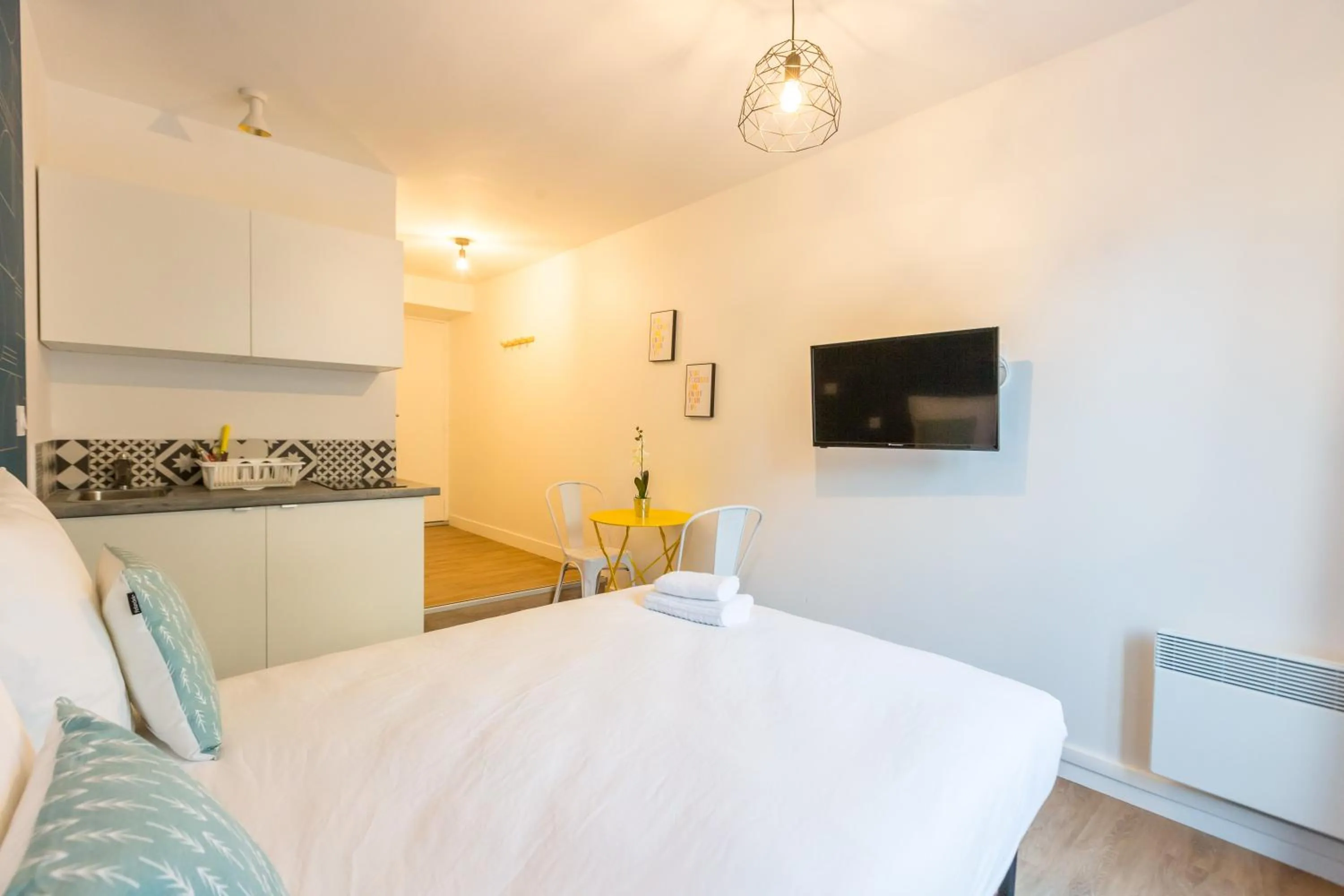 Bedroom, Bed in WS St Germain - Quartier Latin