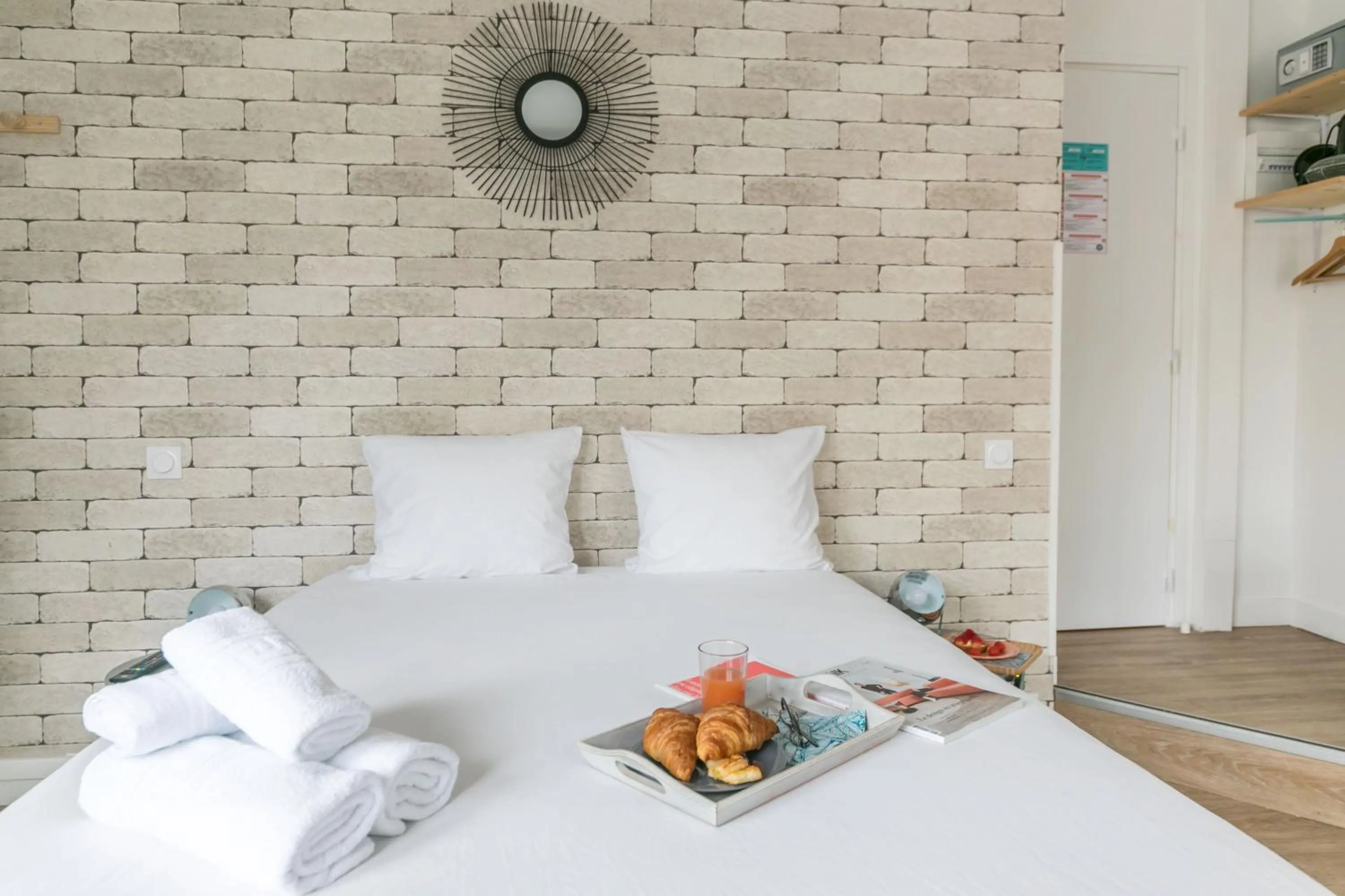 Bedroom, Bed in WS St Germain - Quartier Latin