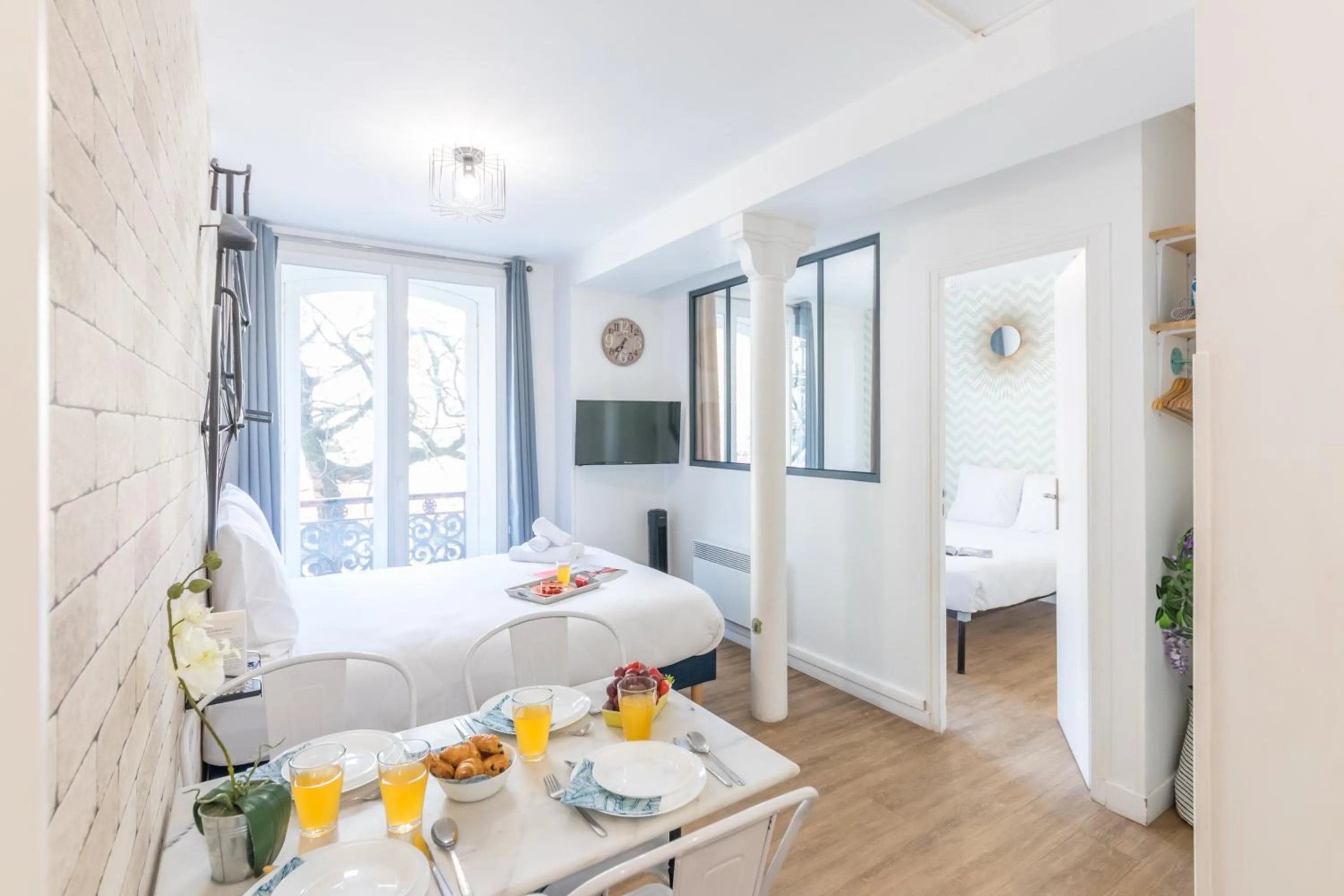 Kitchen or kitchenette, Bed in WS St Germain - Quartier Latin