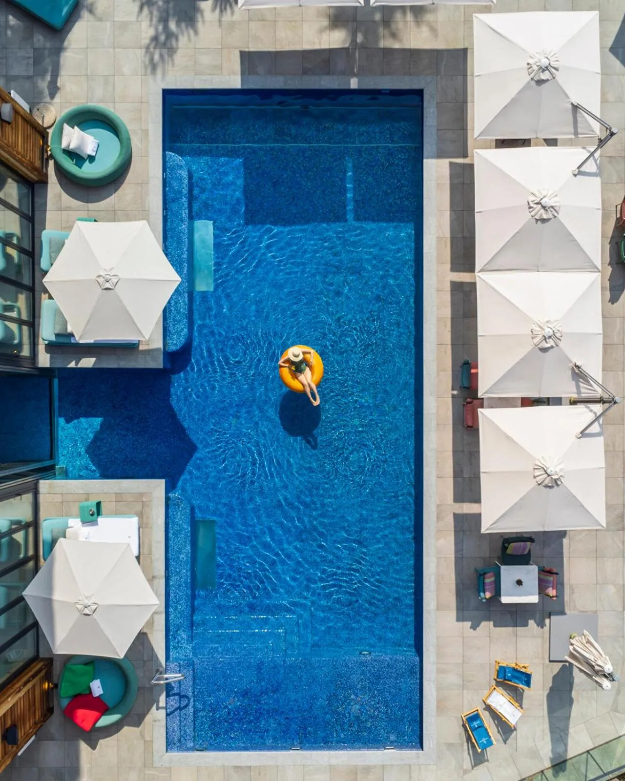 Swimming pool in Four Seasons Resort Megeve