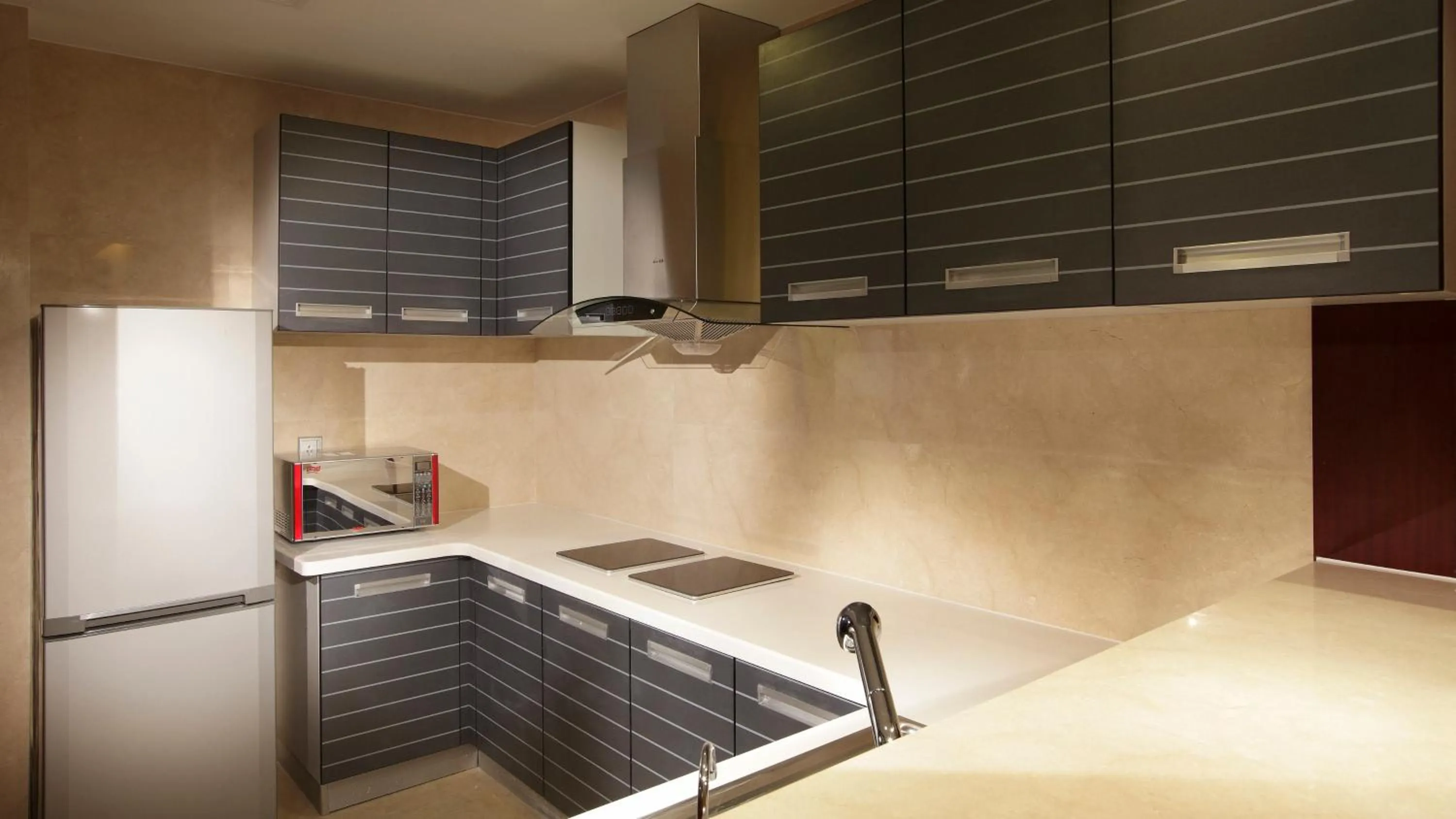 Photo of the whole room in Crowne Plaza Yantai Sea View by IHG