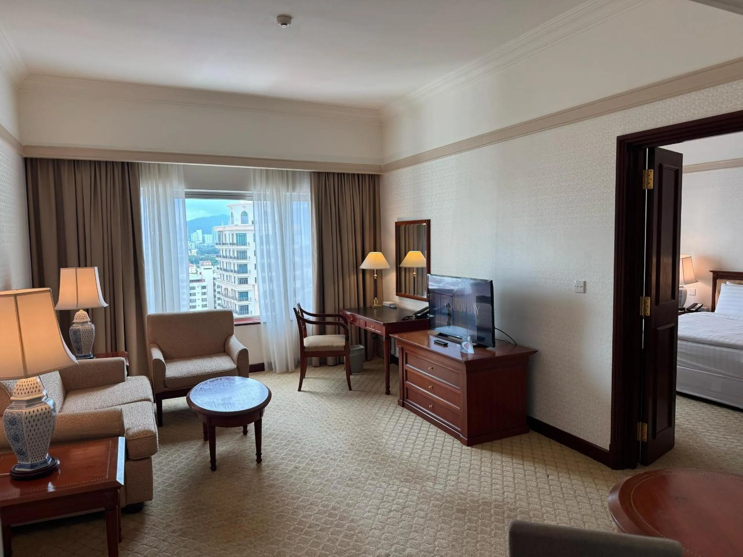 Communal lounge/ TV room, Bed in Gurney Bay Hotel, A PARKROYAL Partner Hotel