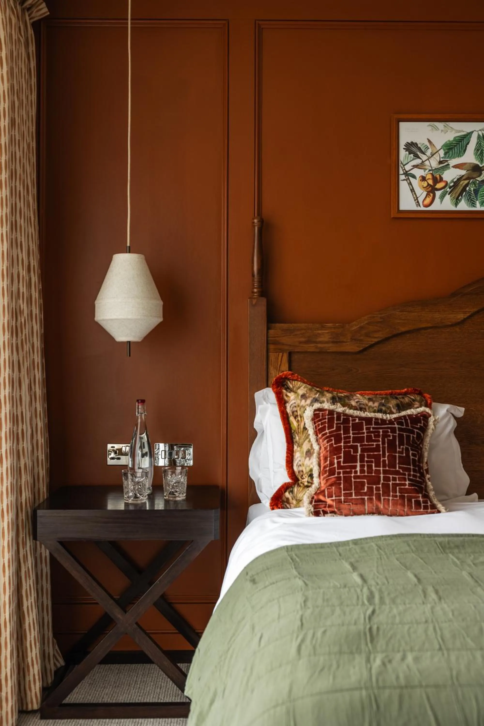 Bedroom, Bed in The Alma Hotel