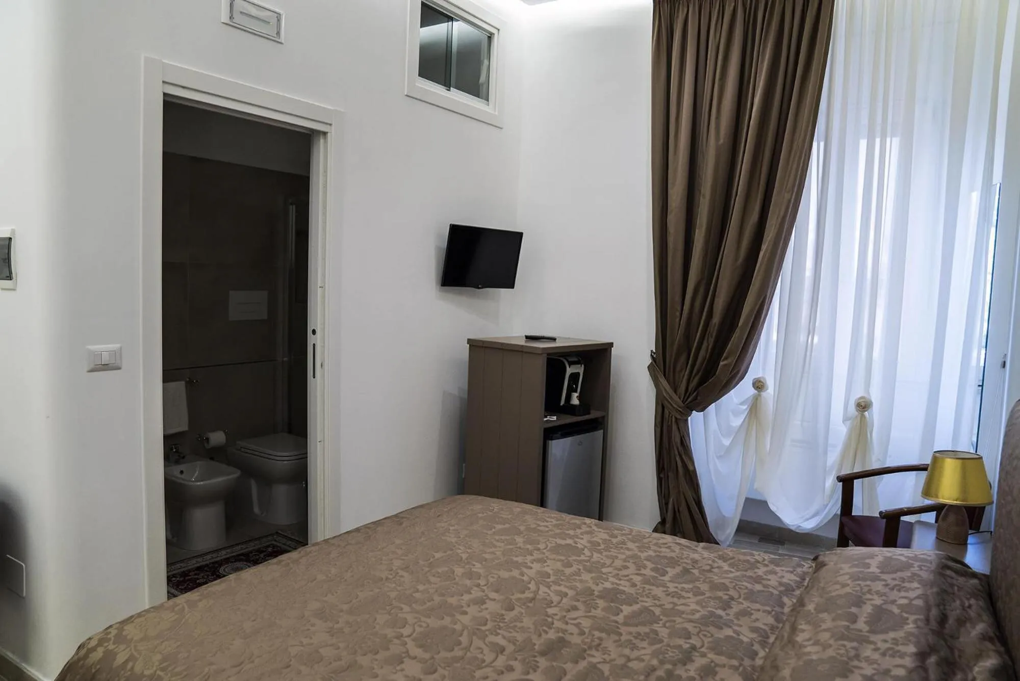 Bed in B&B Conte Cavour