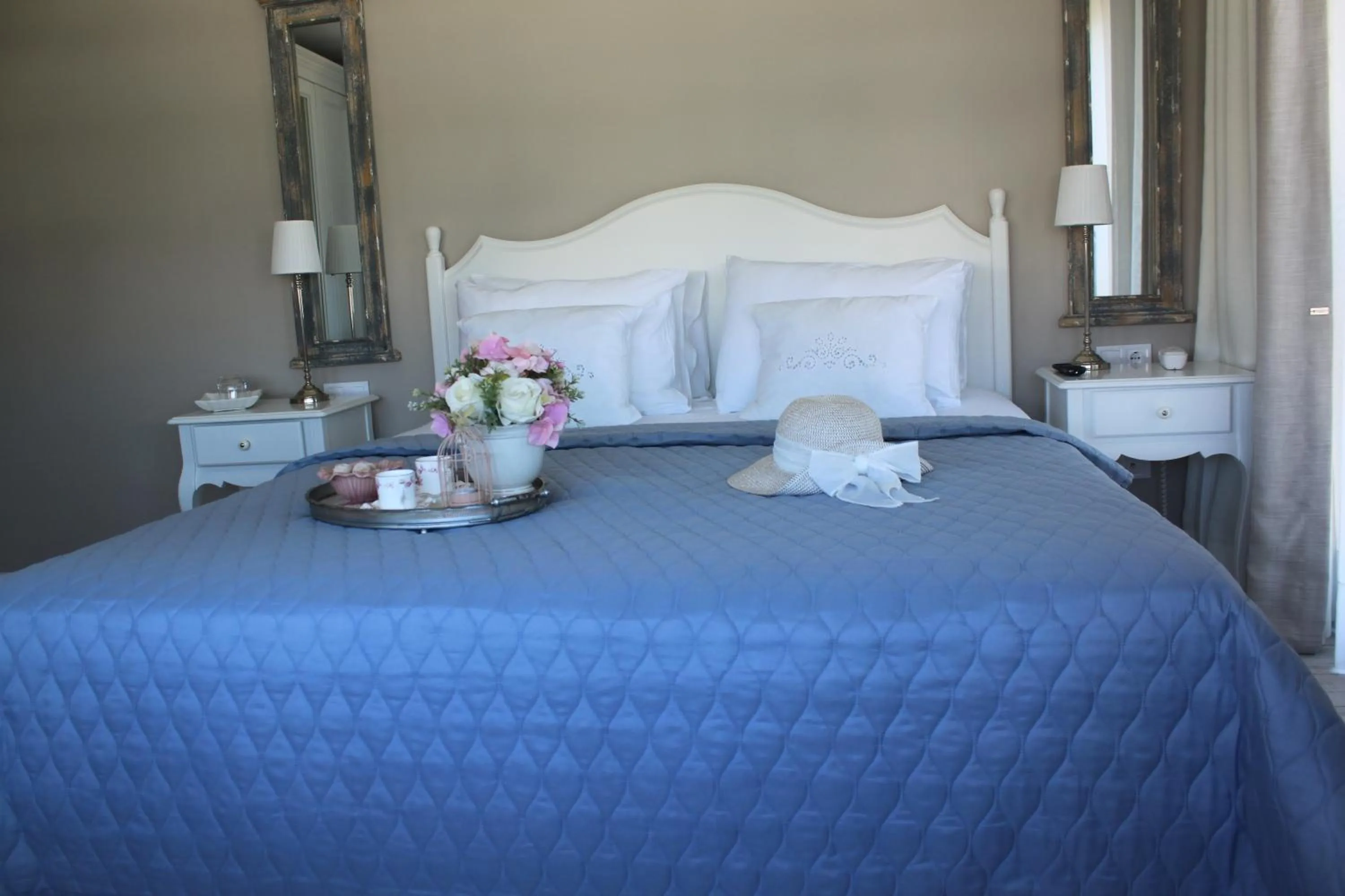 Bed in Eritrina Alacati