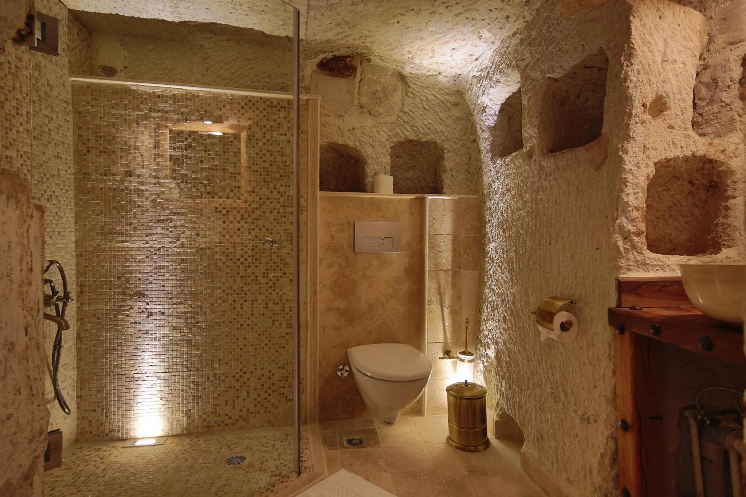 Shower in Panoramic Cave Hotel