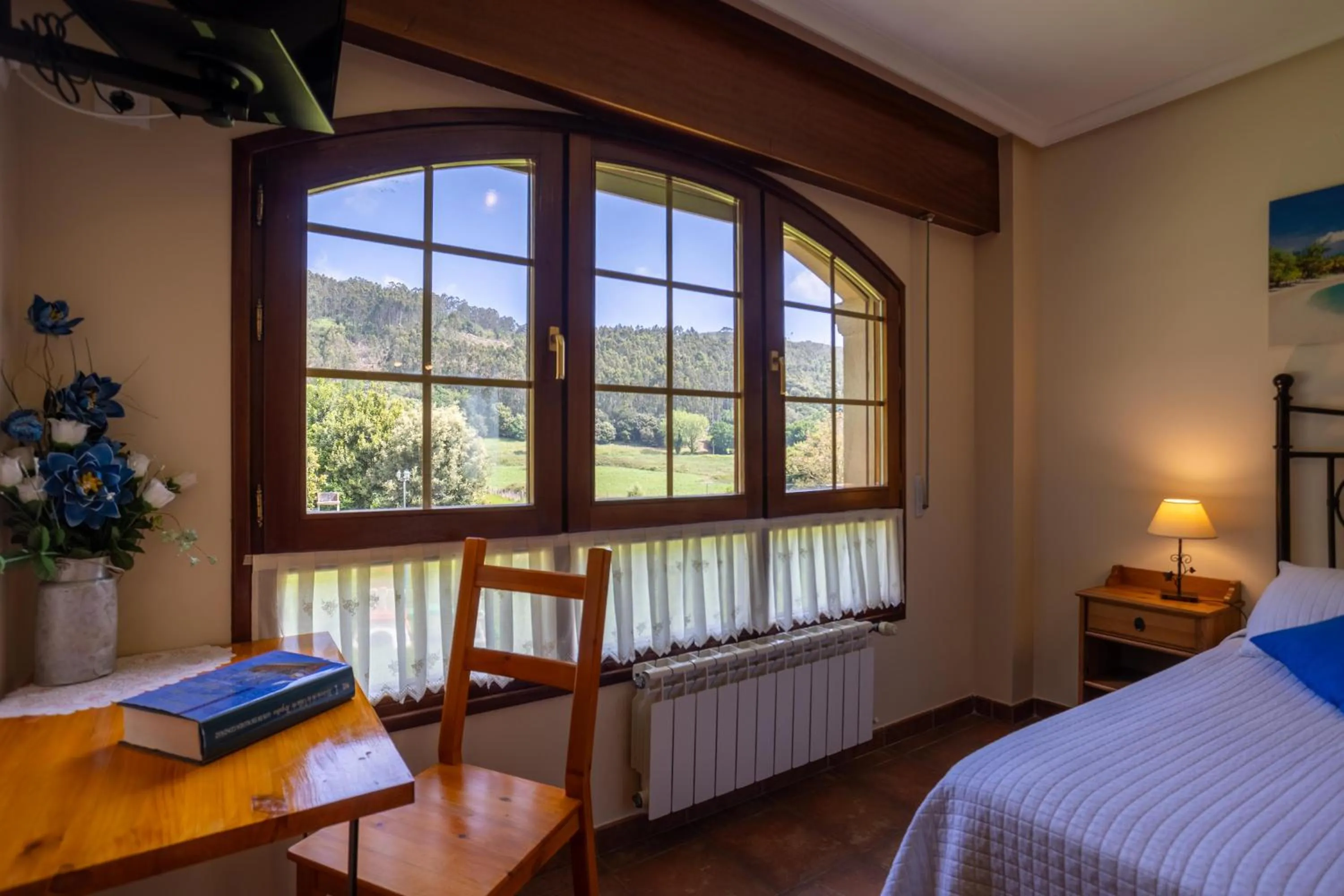 Decorative detail in Posada El Trasmerano