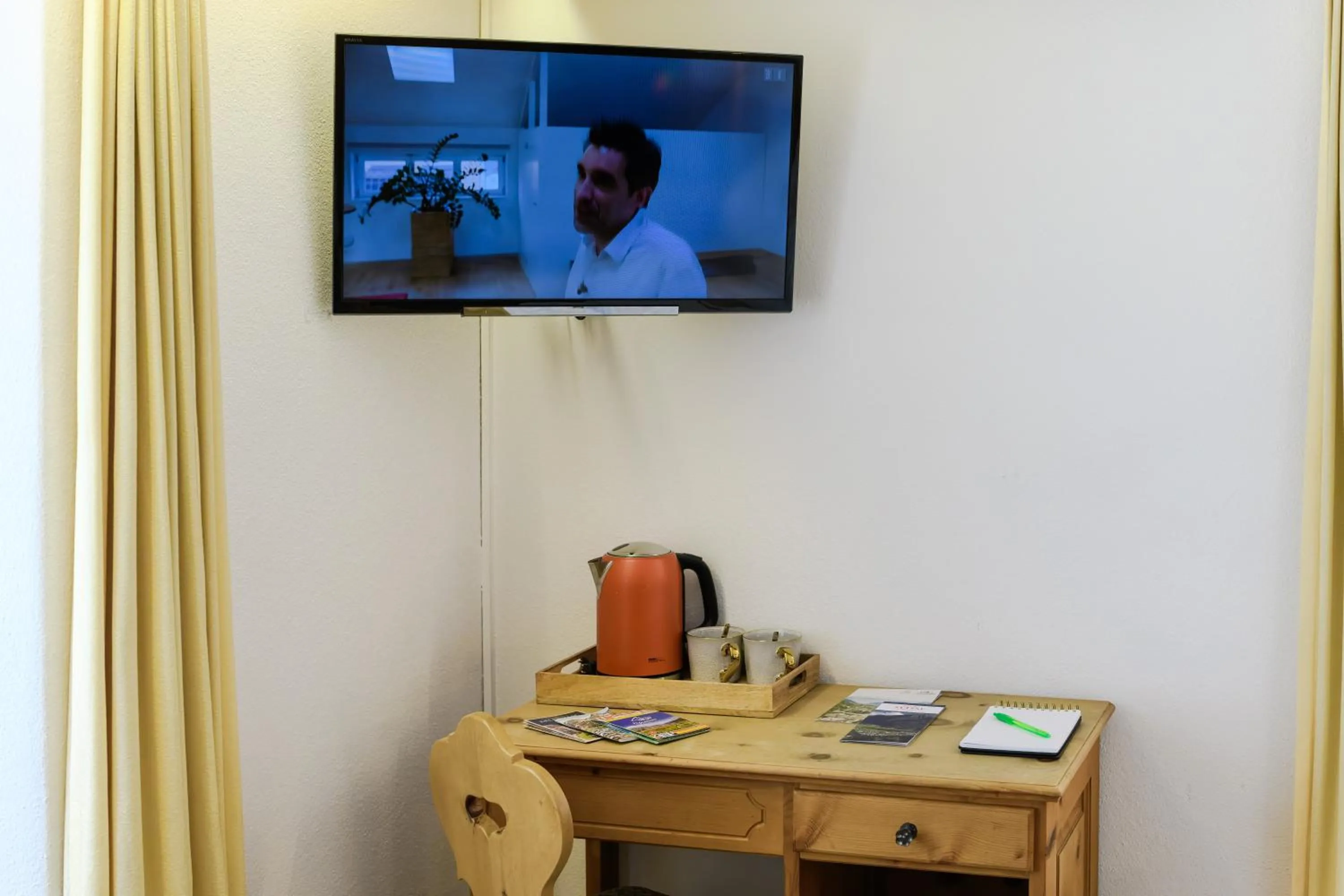 TV and multimedia in Poschiavo Suisse Hotel