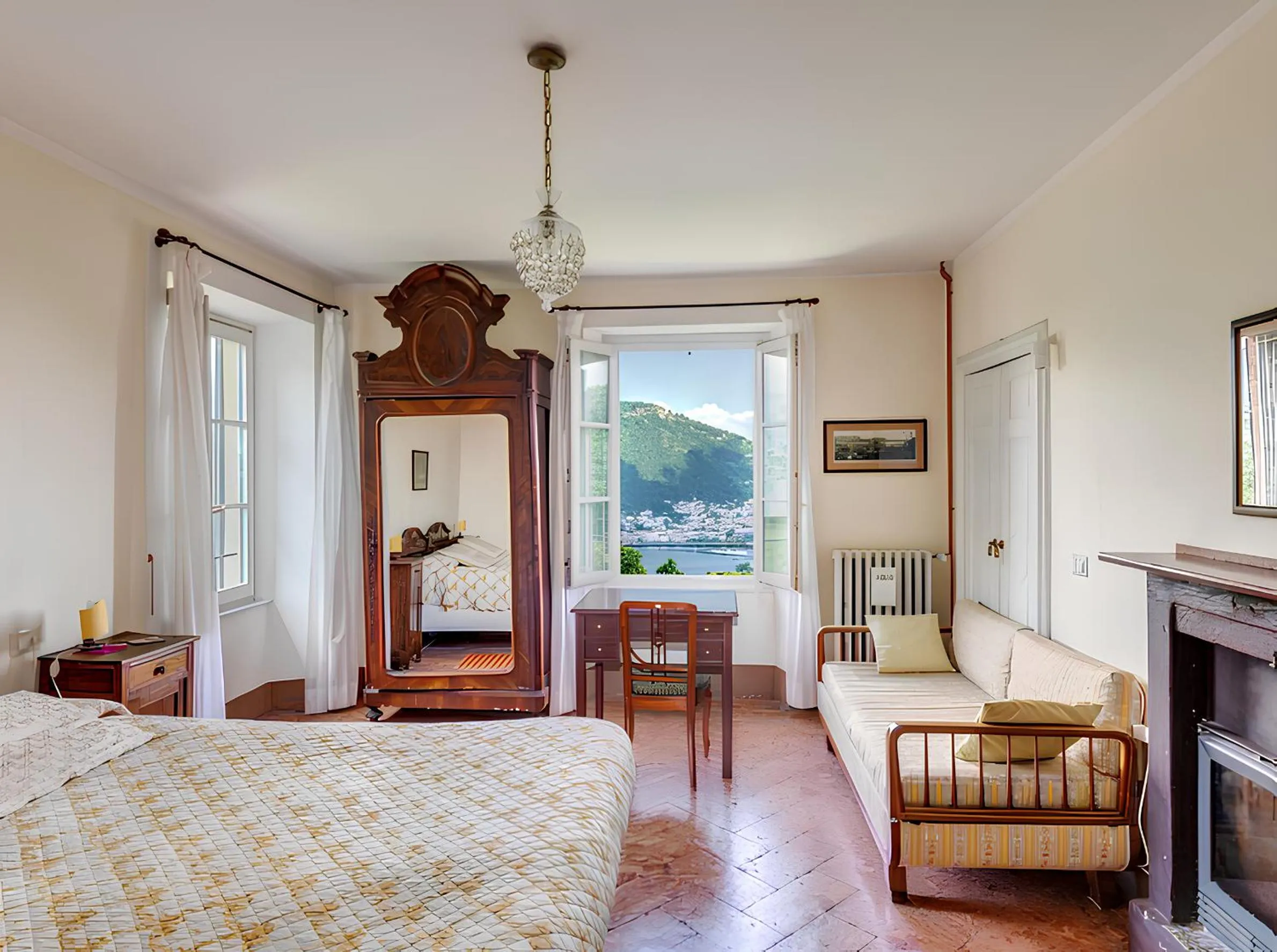 Bed in Villa Corti