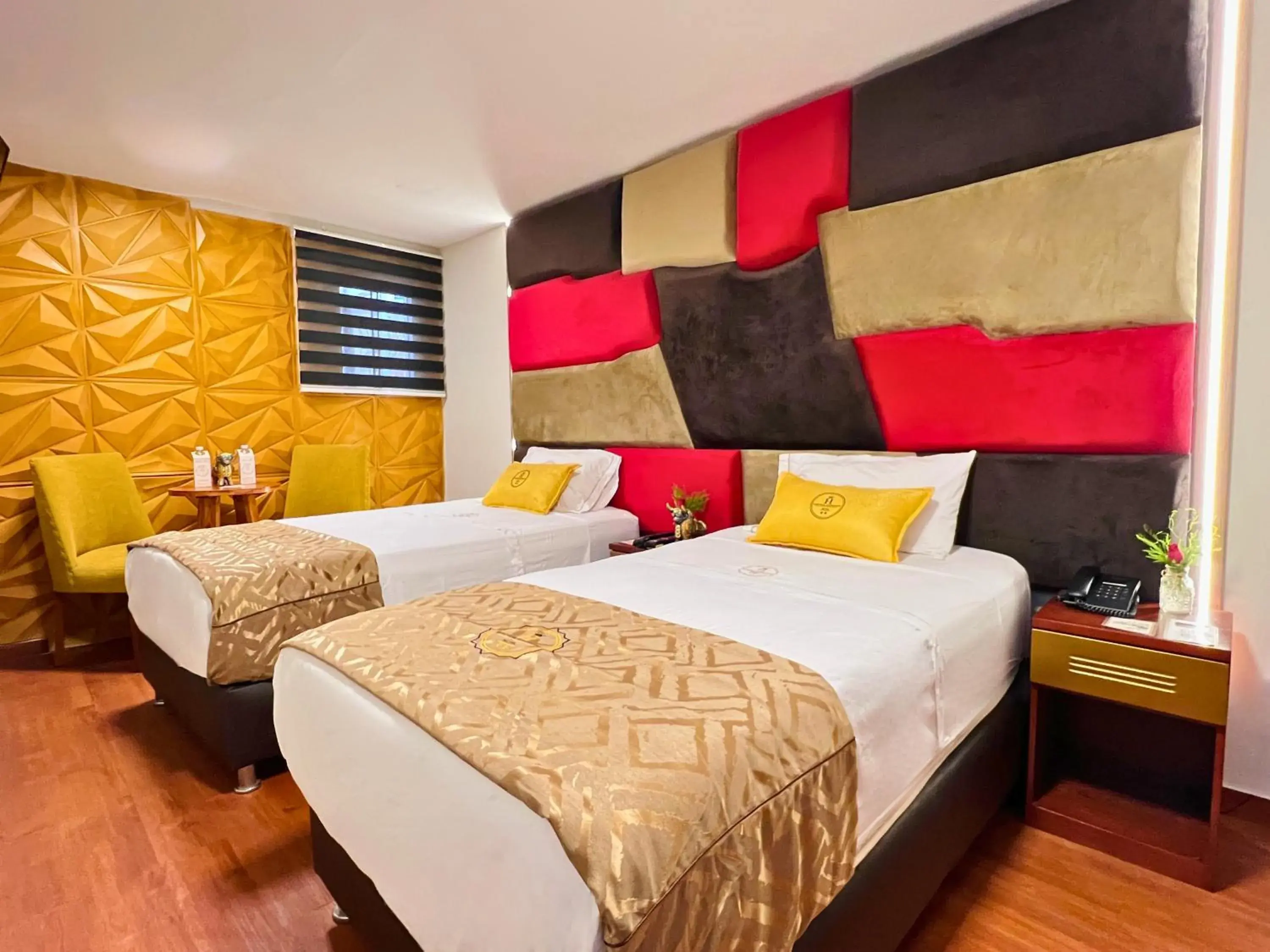 Twin Room in Montreal Magdalena Del Mar Hotel Twin Room in Montreal Magdalena Del Mar Hotel