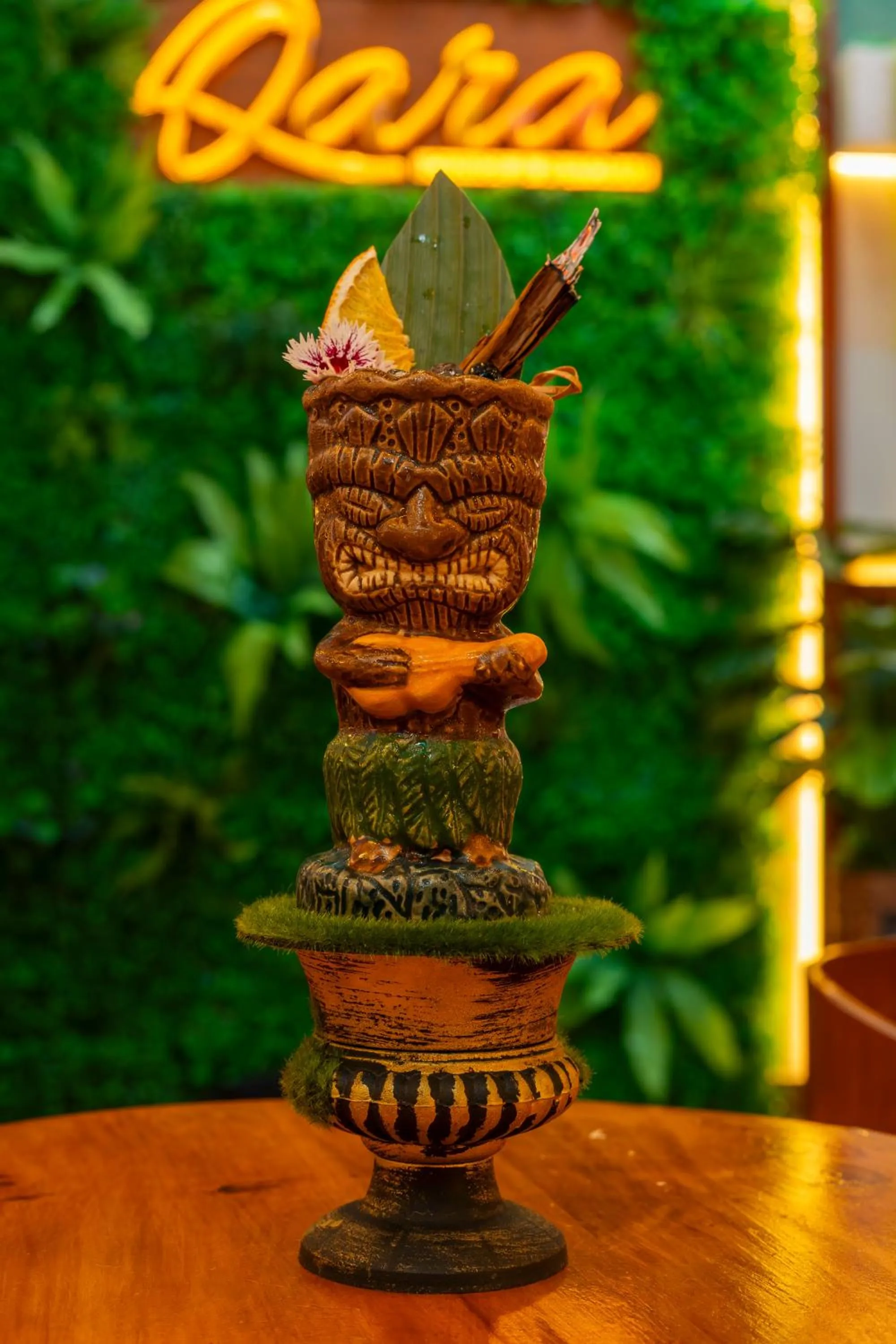 Lounge or bar in Montreal Magdalena Del Mar Hotel