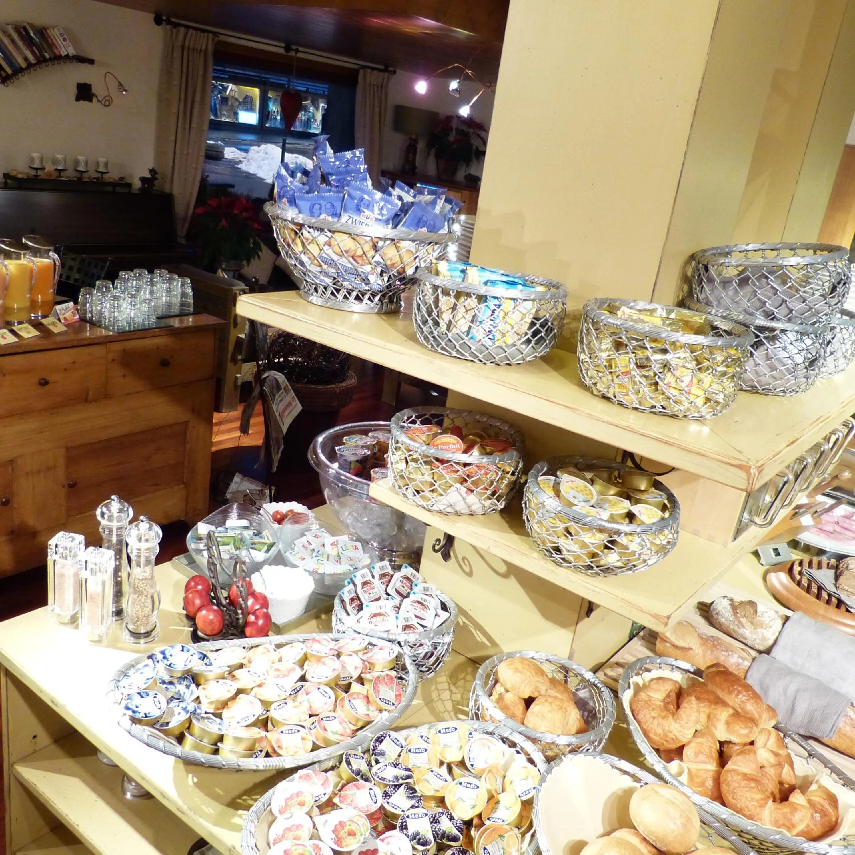 Breakfast in Hotel Ermitage Verbier