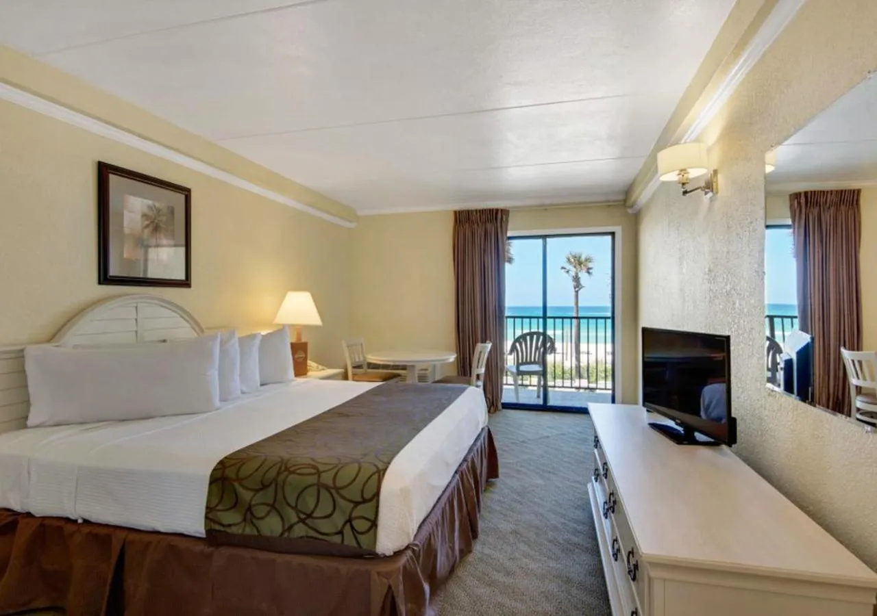 Bedroom in Ramada by Wyndham Panama City Beach / Beachfront