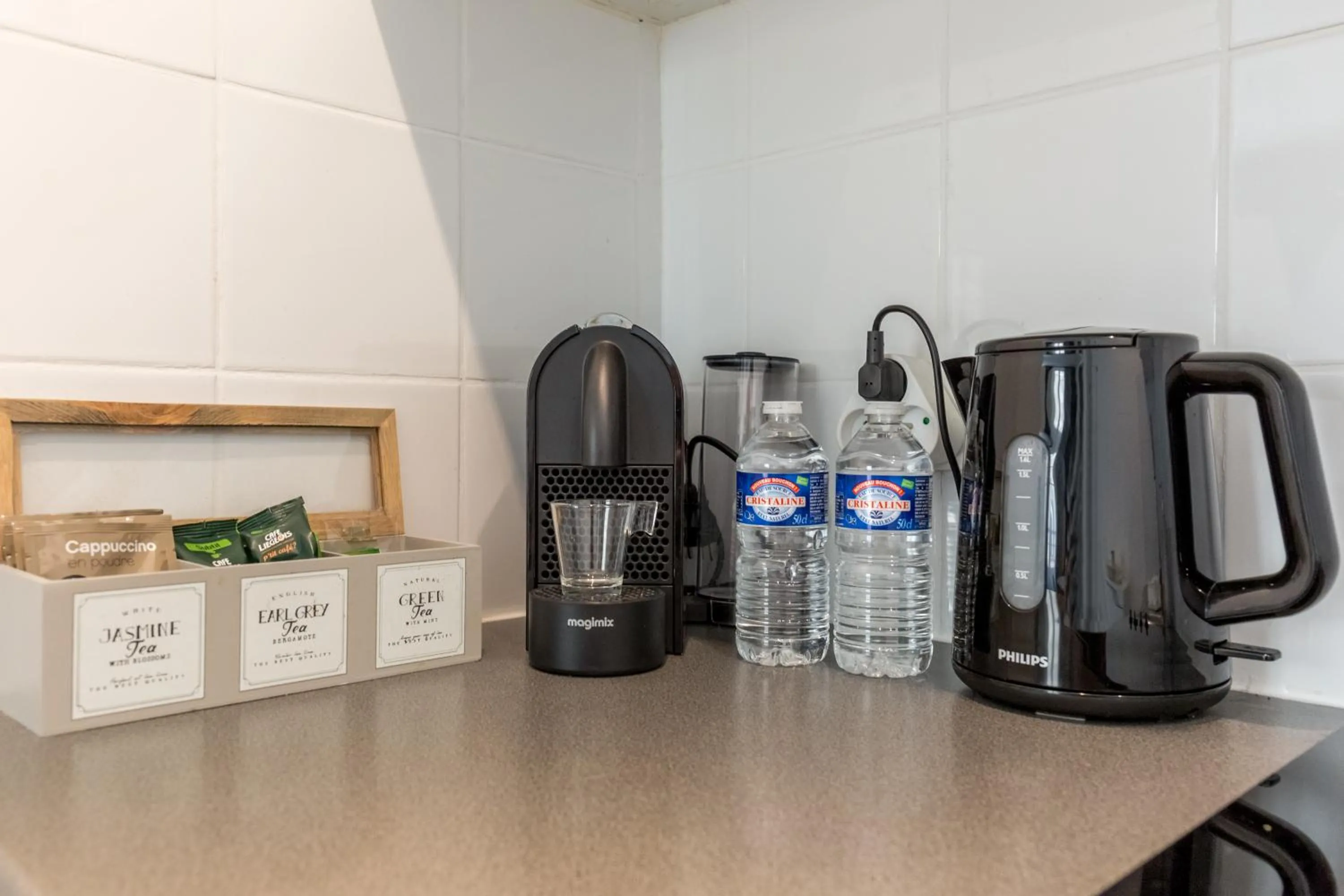 Coffee/tea facilities in Bordeaux Bouquiere