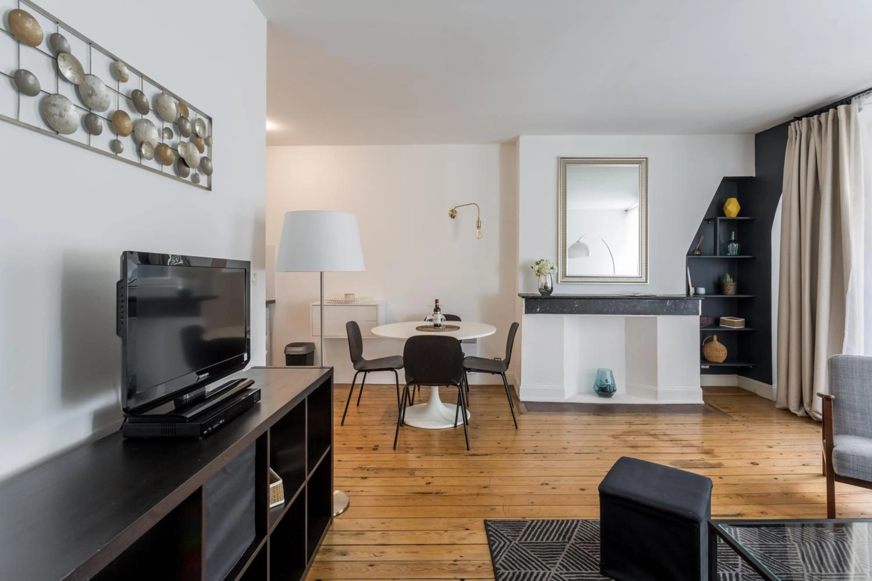 TV and multimedia in Bordeaux Bouquiere