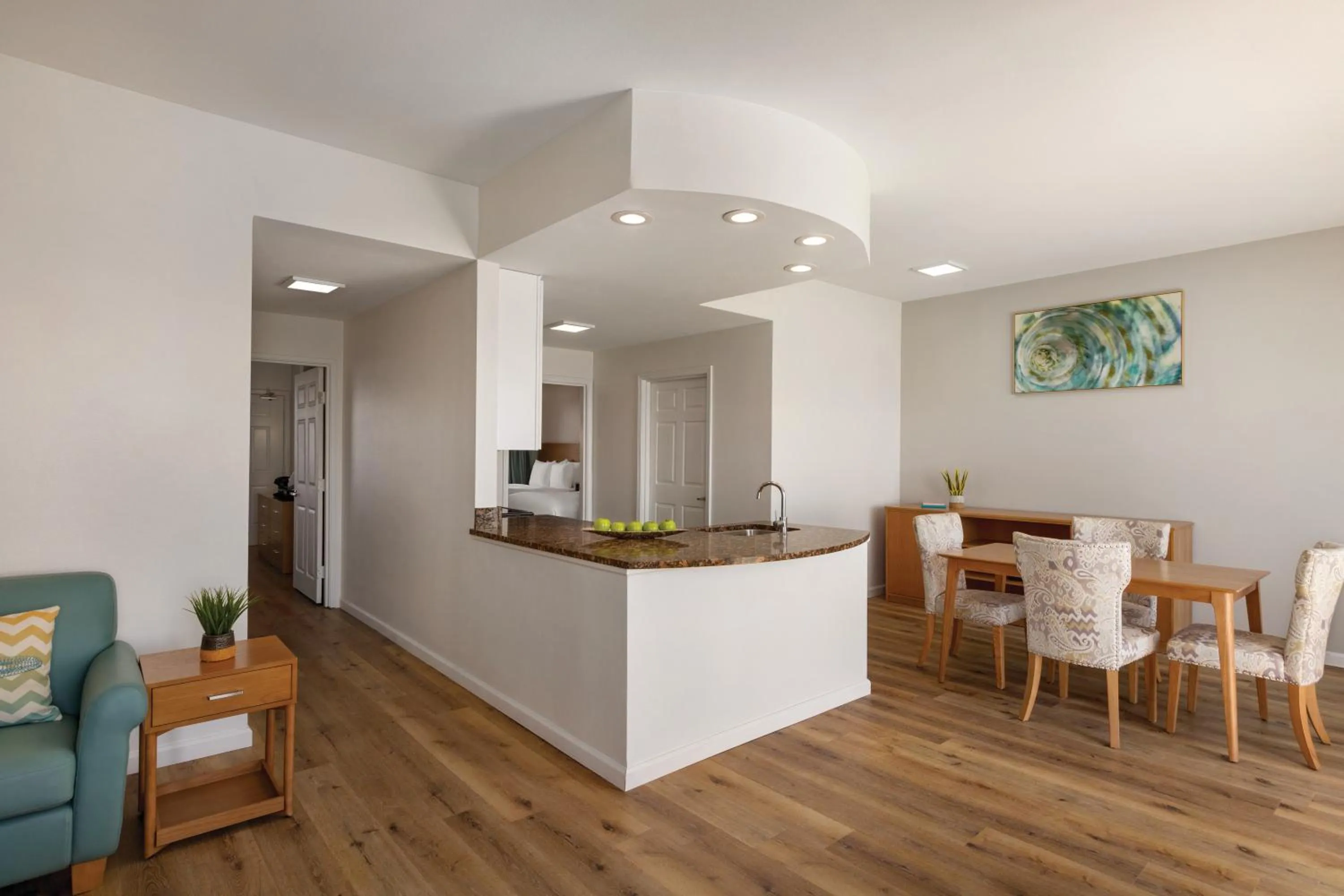 Kitchen or kitchenette in Radisson Beachfront Hotel - Panama City Beach