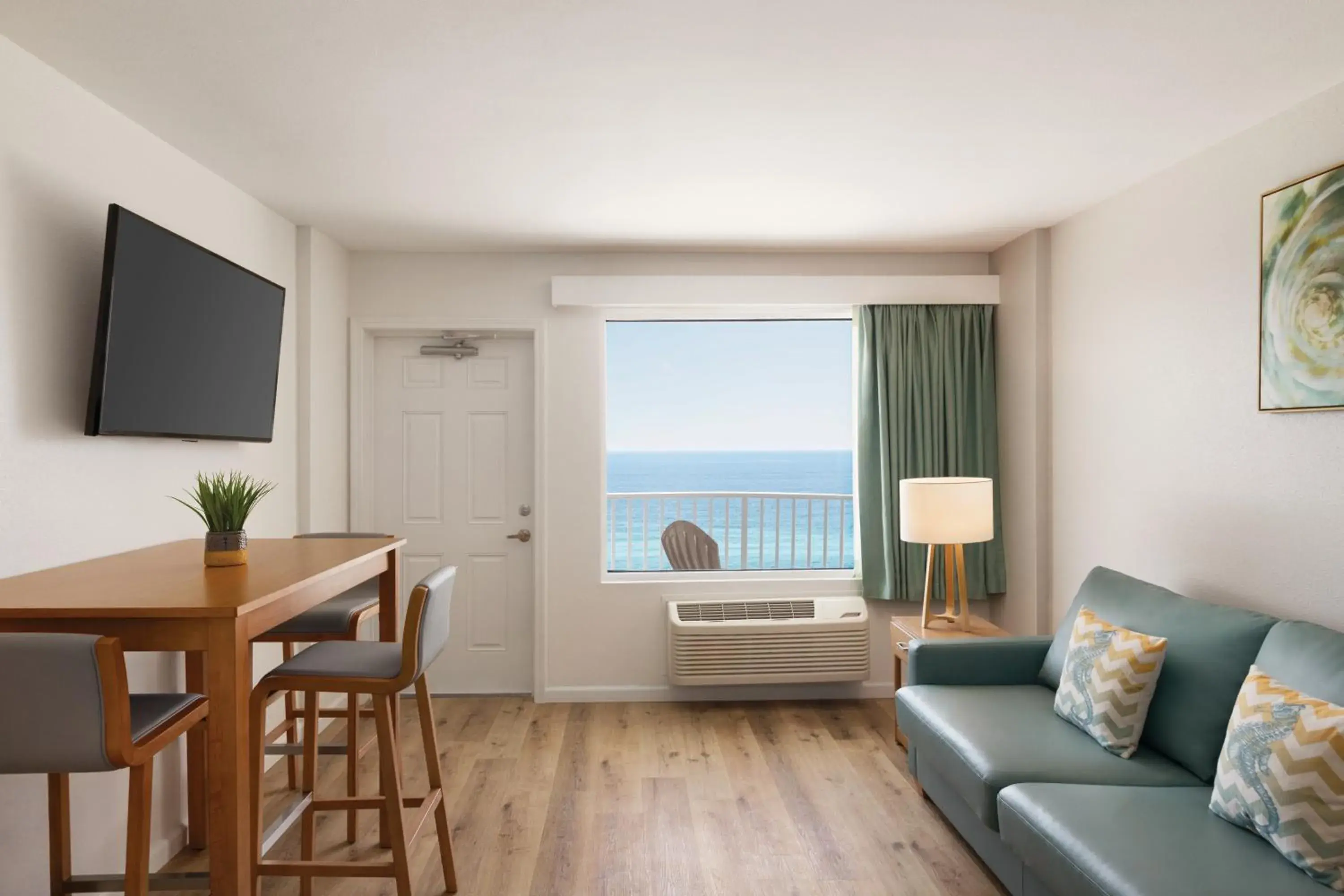 One-Bedroom Double Suite with Two Double Beds - Non-Smoking in Radisson Beachfront Hotel - Panama City Beach One-Bedroom Double Suite with Two Double Beds - Non-Smoking in Radisson Beachfront Hotel - Panama City Beach