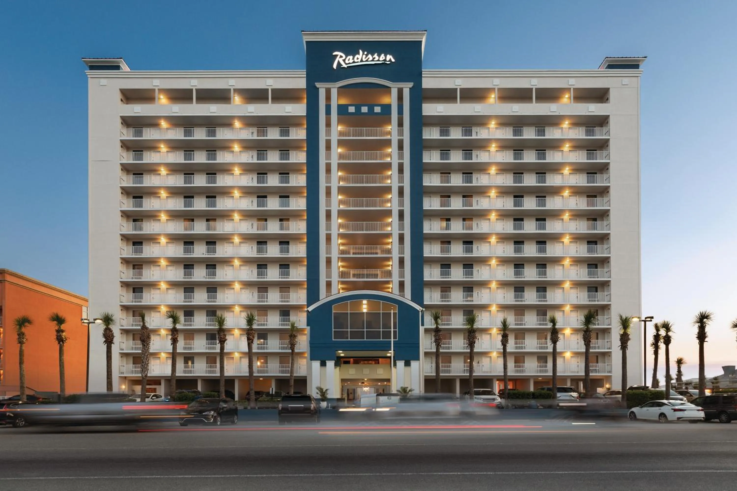Property building in Radisson Beachfront Hotel - Panama City Beach