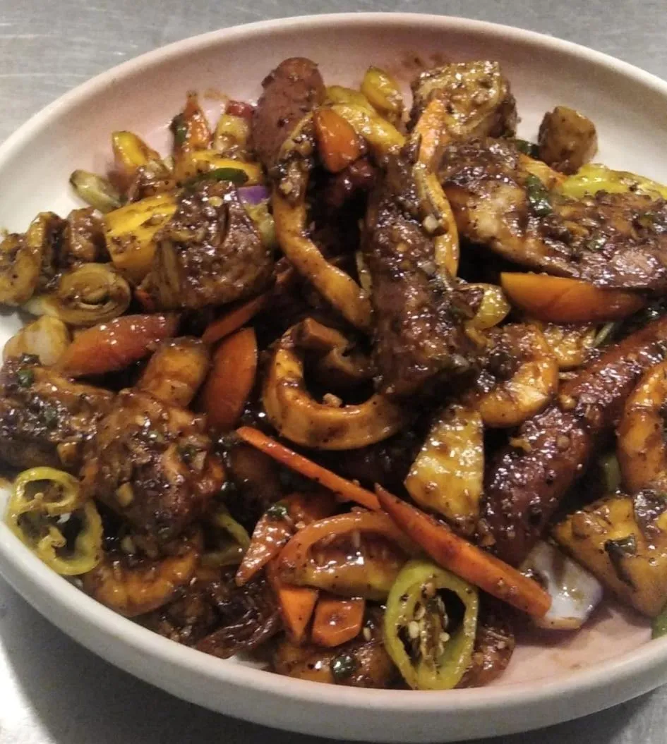 Restaurant/places to eat in Nil Diya Beach Resort