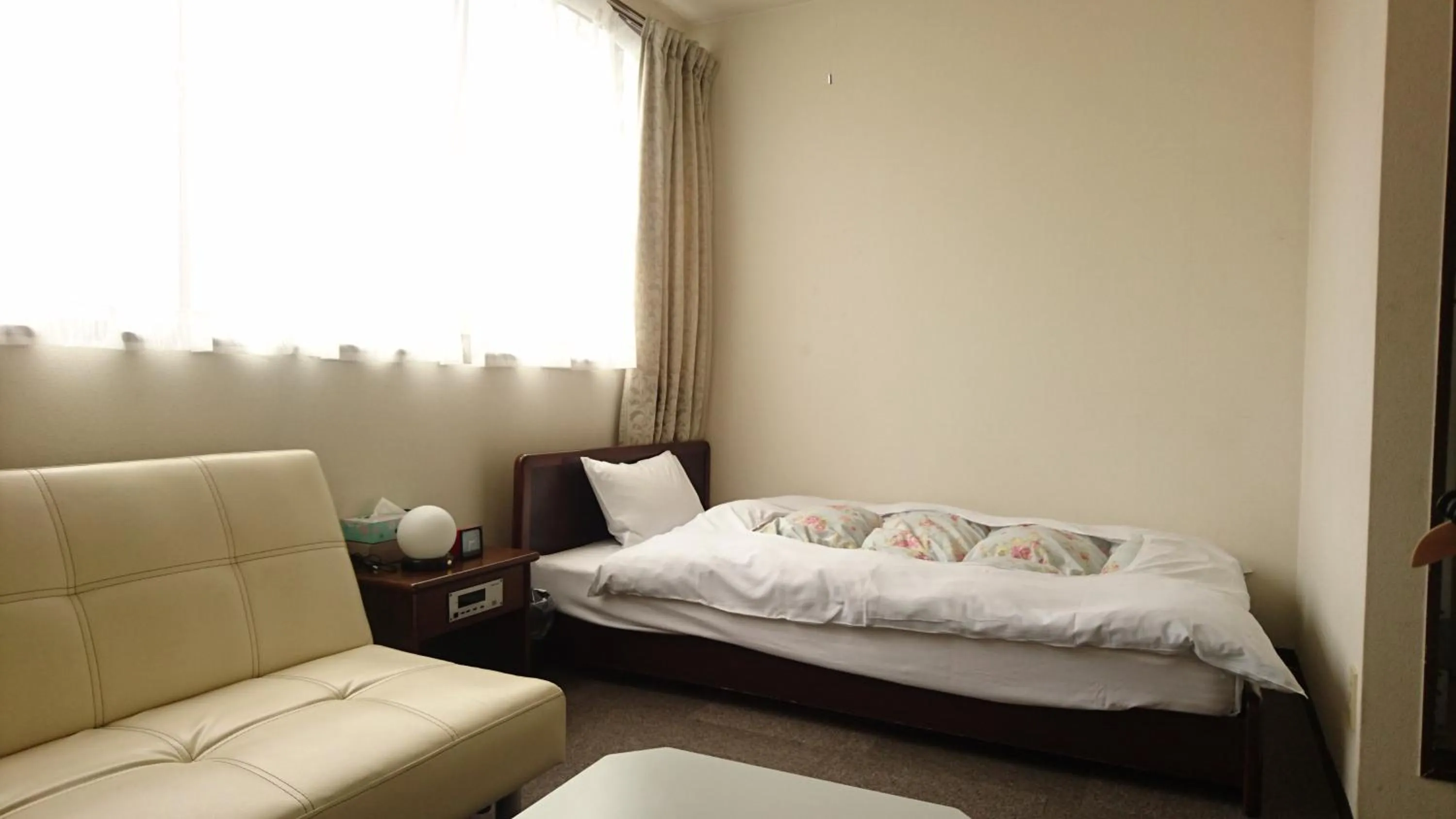 Bed in Weekly Mansion Ise Annex