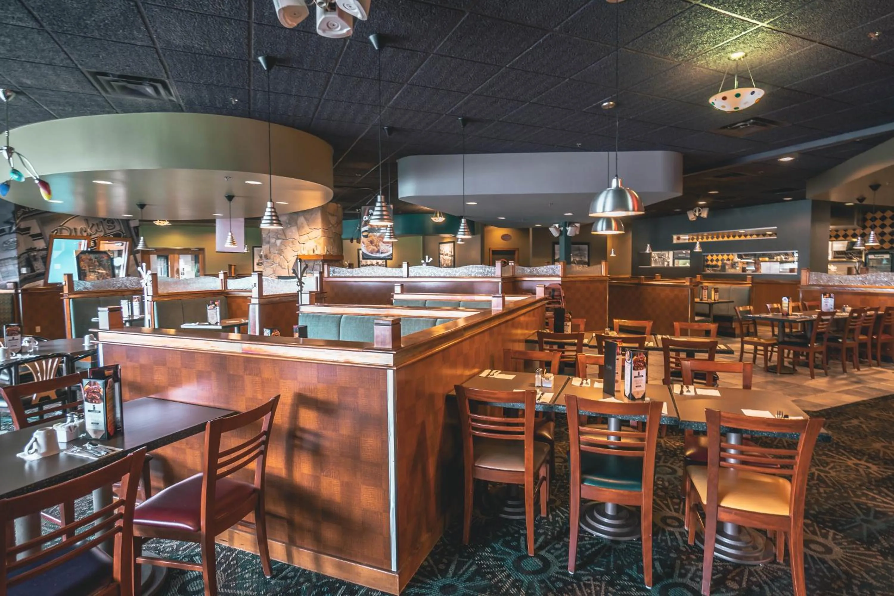 Restaurant/places to eat in Quality Inn & Suites