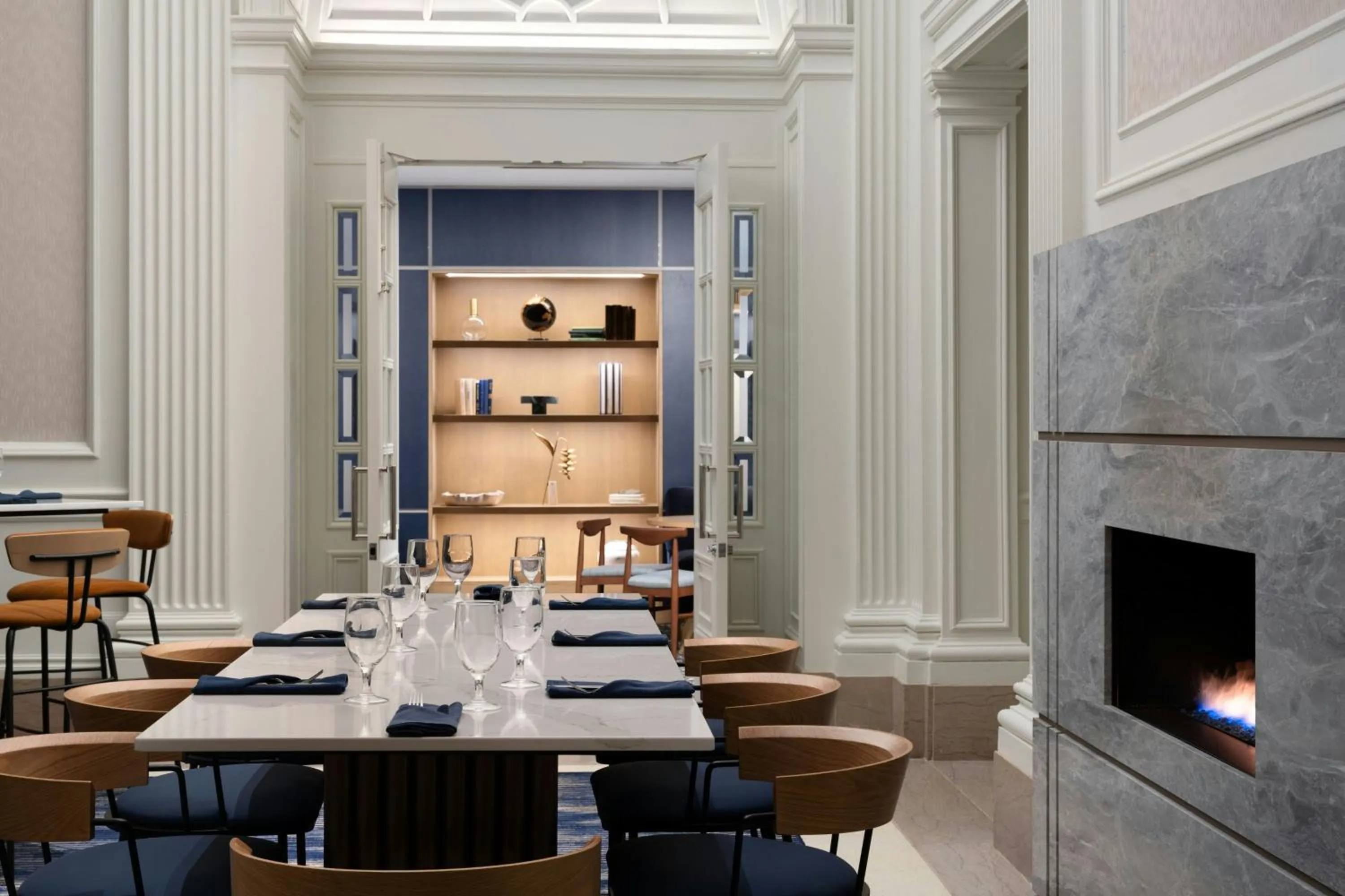 Restaurant/places to eat in Courtyard by Marriott Philadelphia Downtown