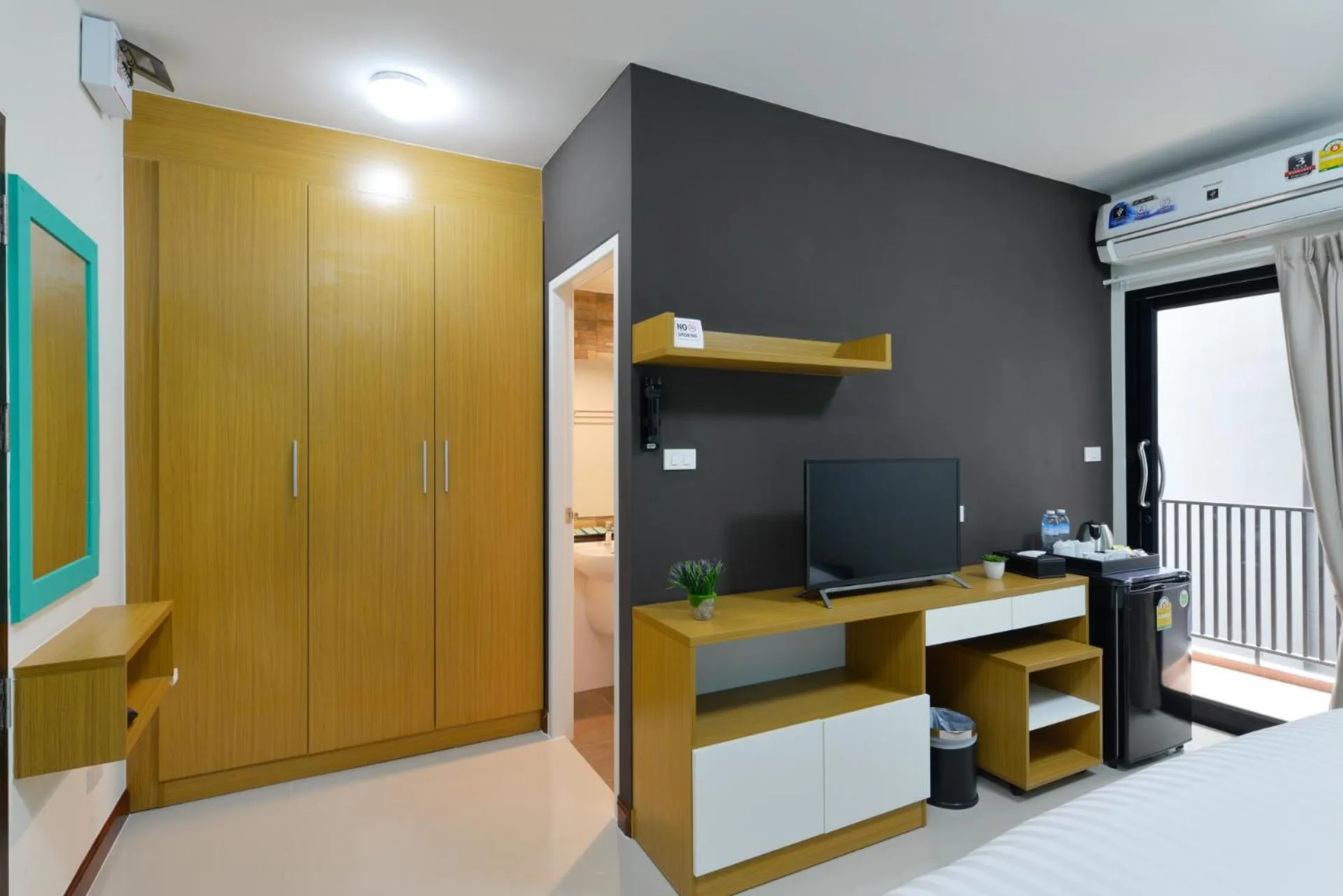 TV and multimedia in SiRi Ratchada Bangkok