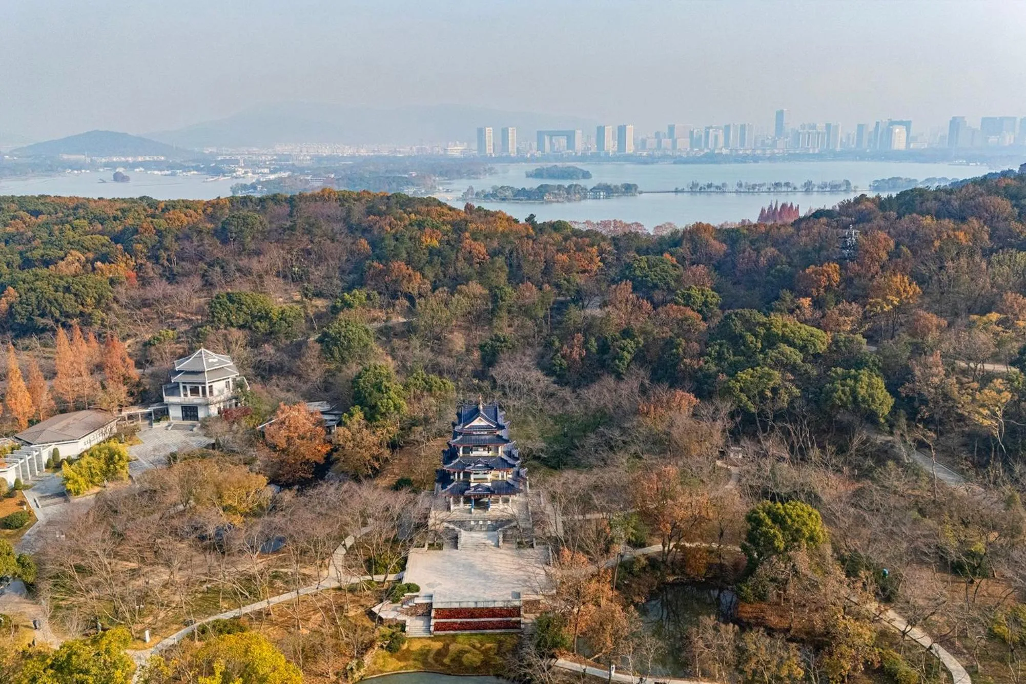 Nearby landmark in Crowne Plaza Wuxi City Center