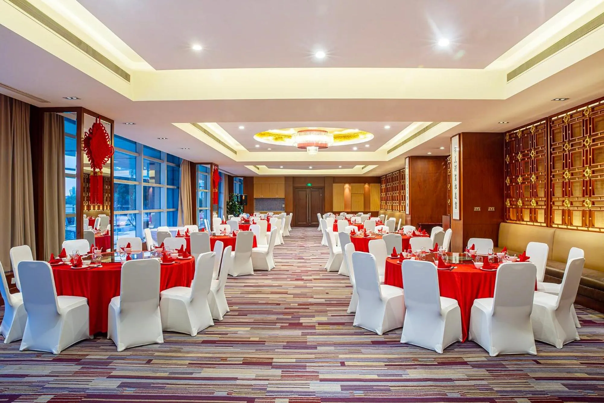 Restaurant/places to eat in Crowne Plaza Wuxi City Center