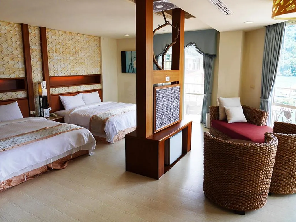 Photo of the whole room, Bed in Cherng Yuan