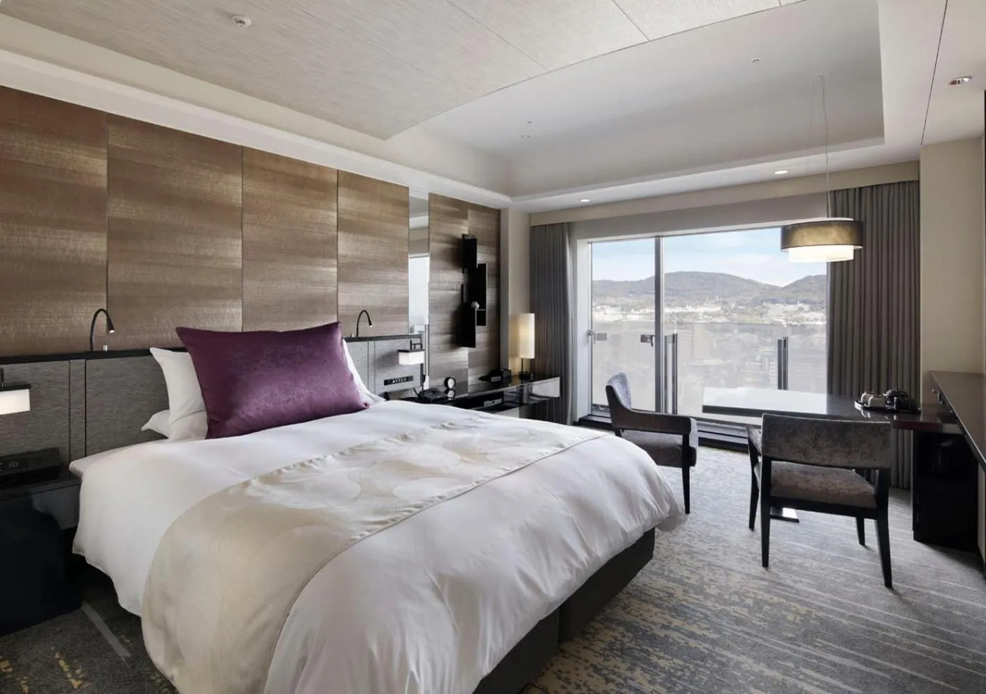 Bedroom, Bed in Hotel Granvia Kyoto