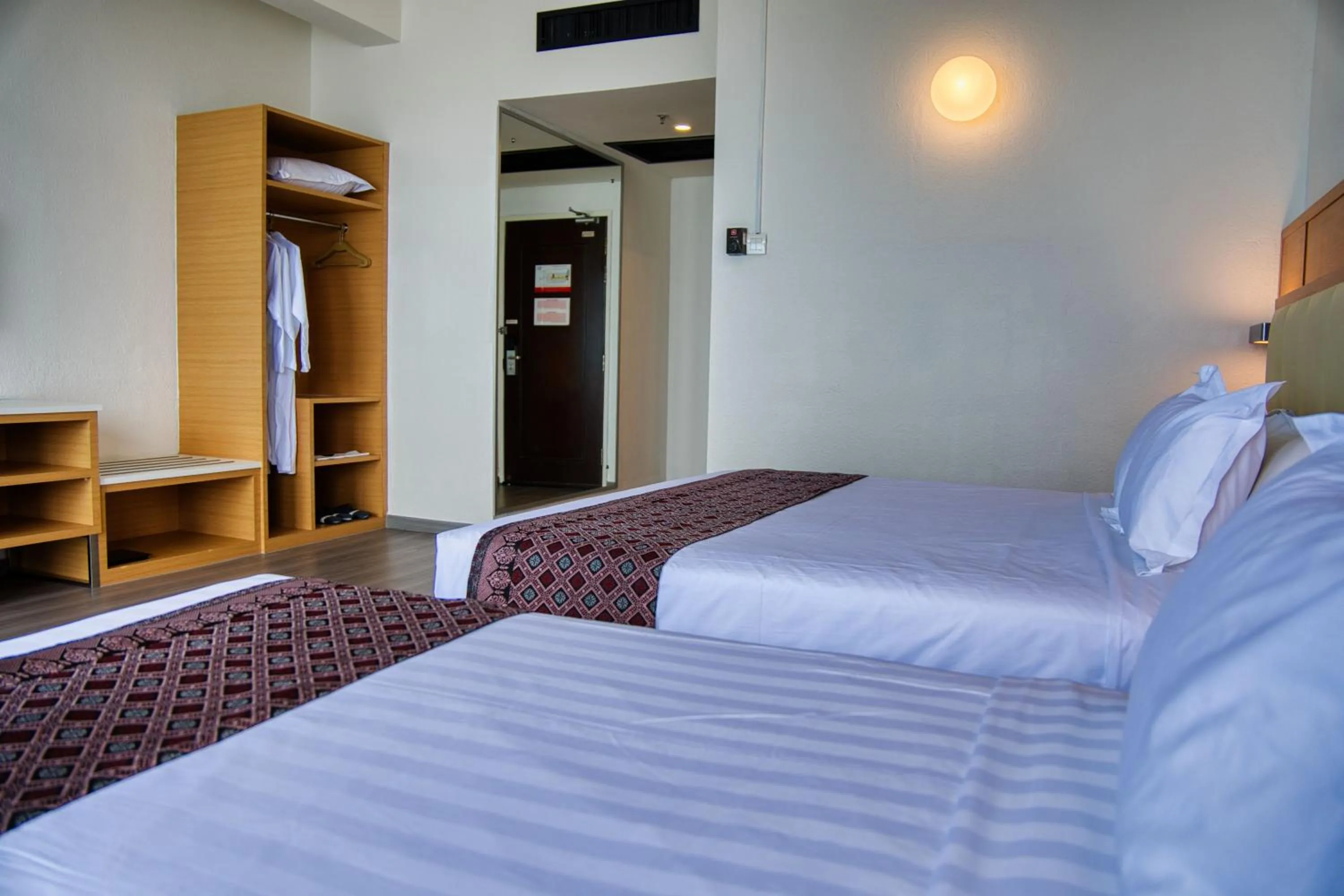 Bedroom, Bed in Hotel Sentral Seaview @ ​Beachfront