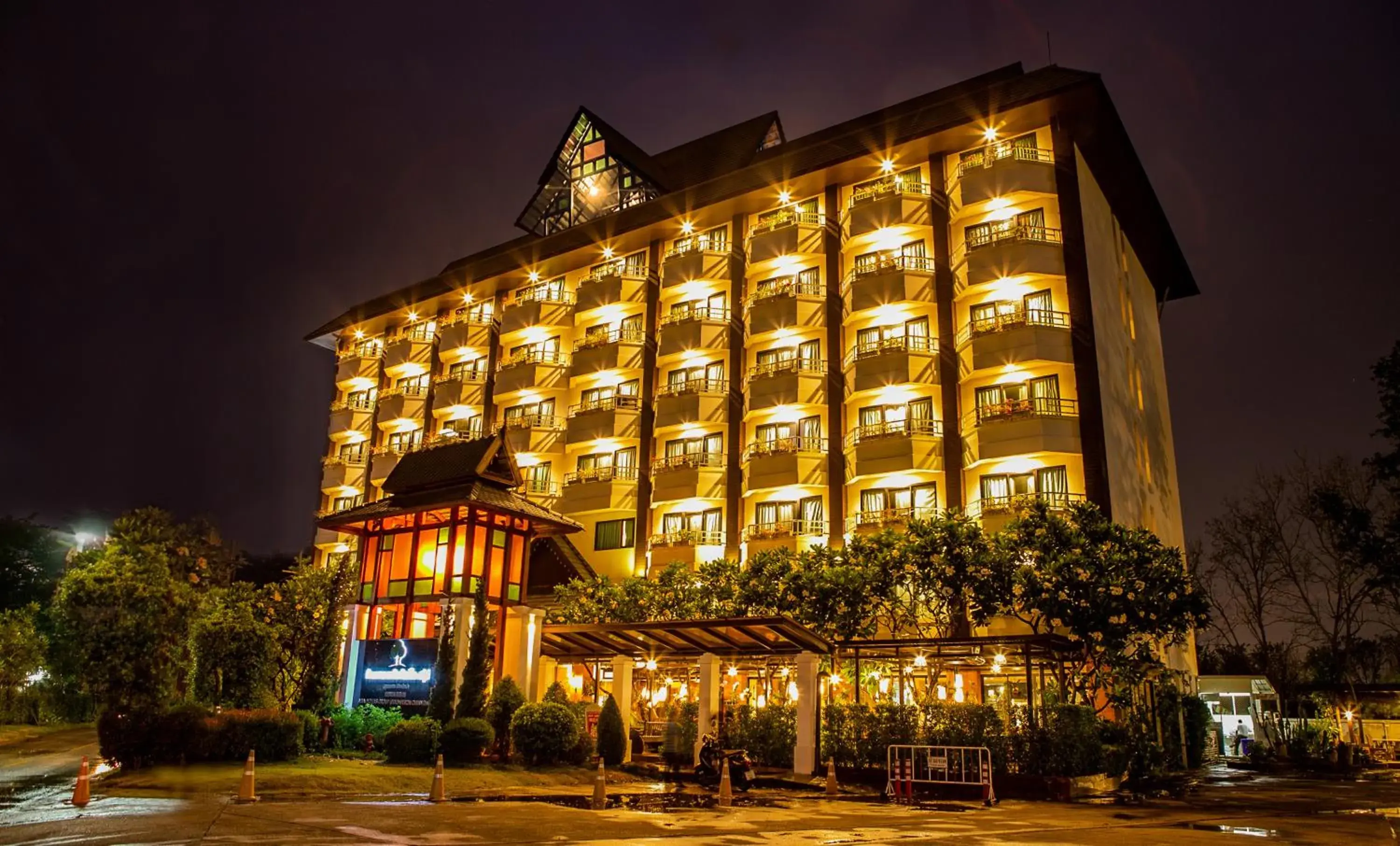 Asia Hotels Group (Poonpetch Chiangmai) Asia Hotels Group (Poonpetch Chiangmai)