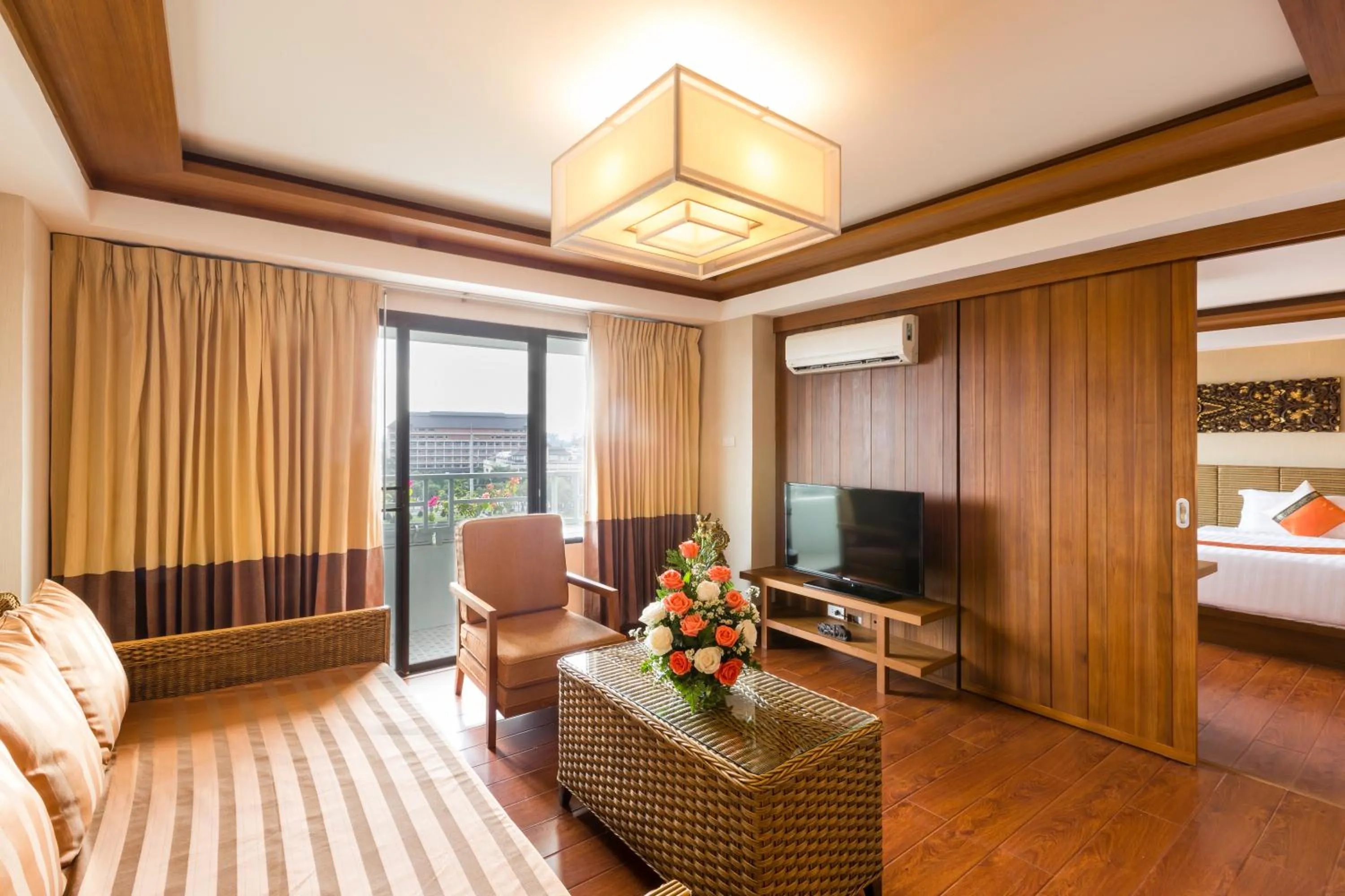 Bed in Asia Hotels Group (Poonpetch Chiangmai)