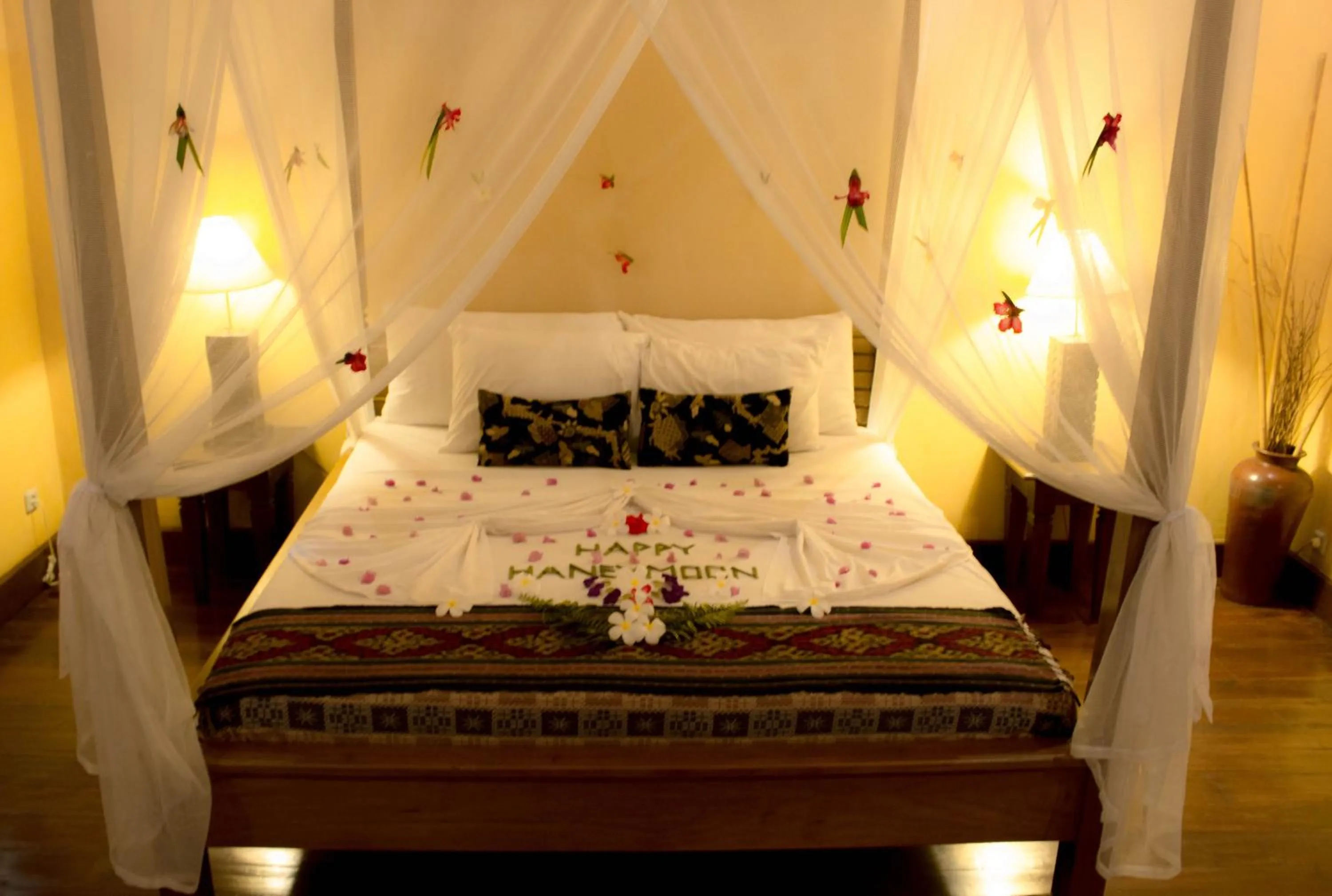 Decorative detail, Bed in Zen Resort Bali