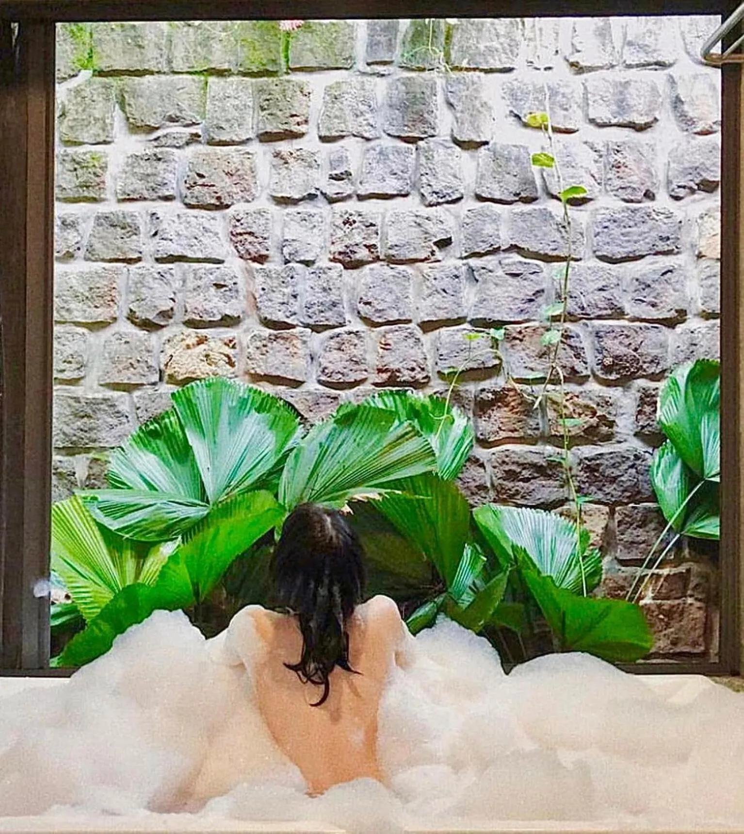 Bath in Lahana Resort Phu Quoc & Spa