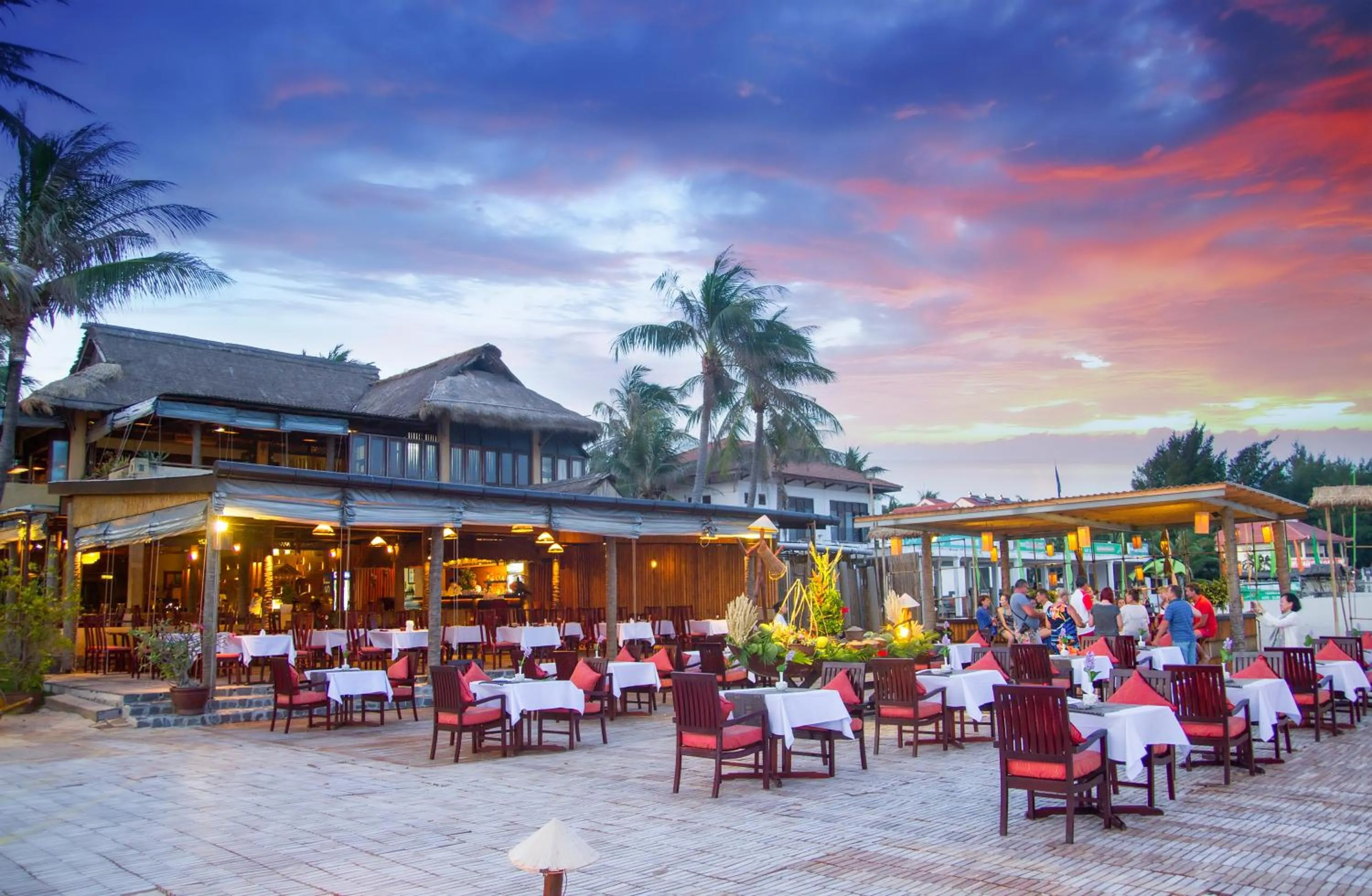 Restaurant/places to eat in Bamboo Village Beach Resort & Spa