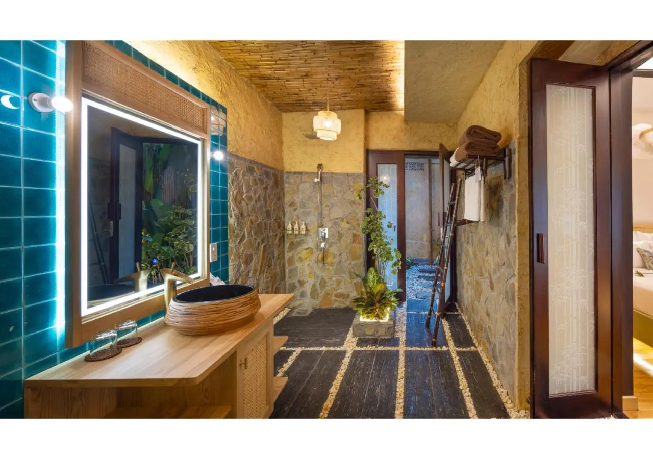 Bathroom in Bamboo Village Beach Resort & Spa