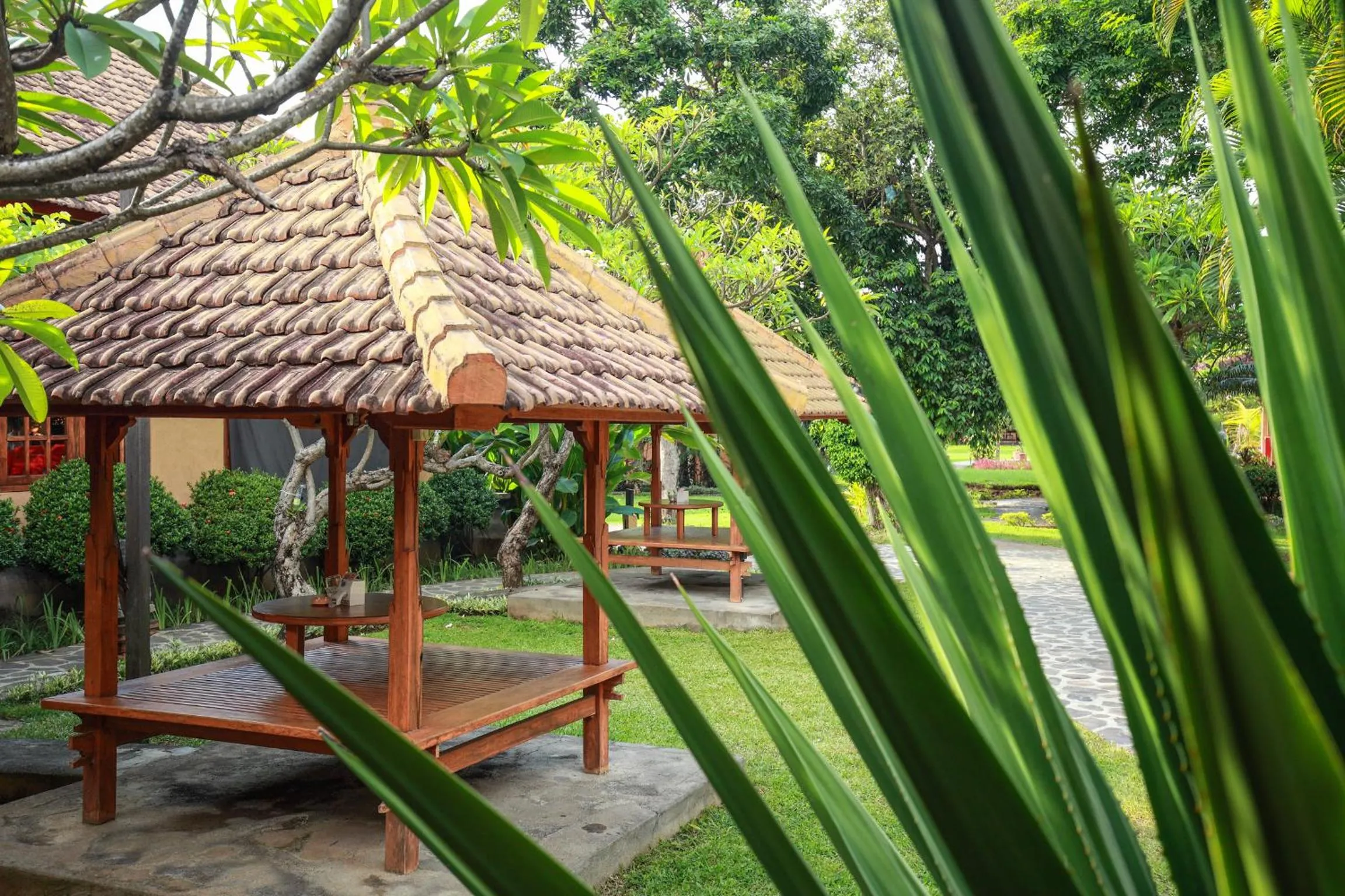 Restaurant/places to eat in Banyualit Spa 'n Resort Lovina