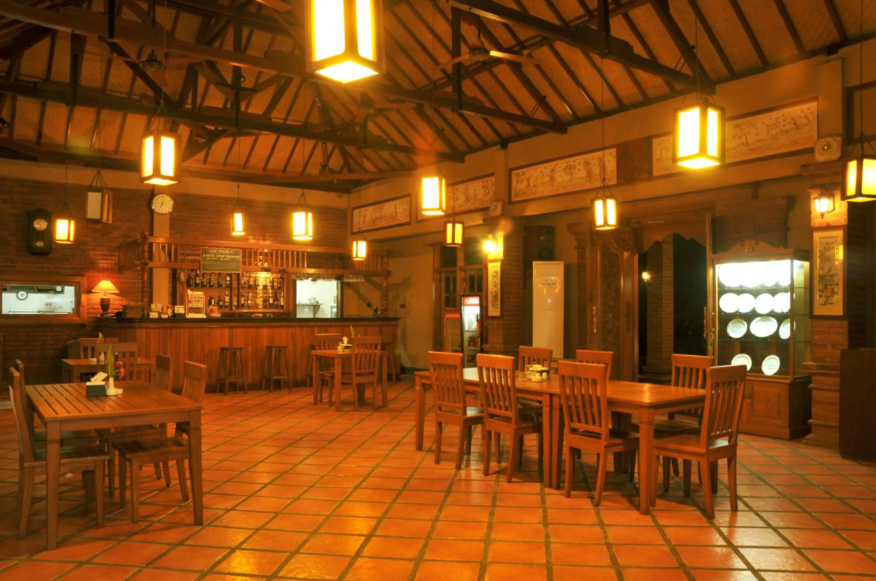Restaurant/places to eat in Banyualit Spa 'n Resort Lovina