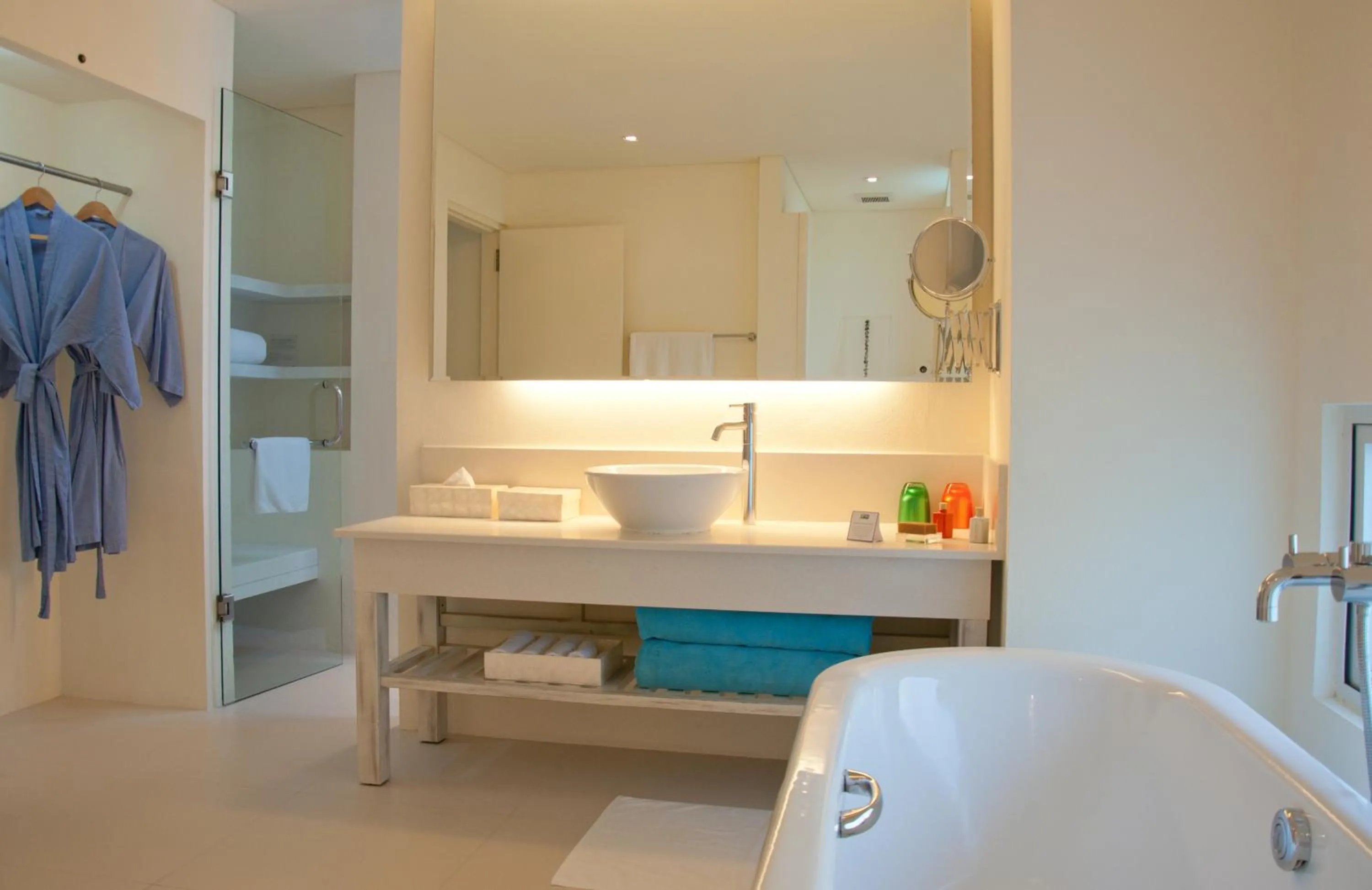 Bathroom in Holiday Inn Resort Kandooma Maldives - Kids Stay & Eat Free and Free Roundtrip Speed Boat for a minimum 4 nights stay