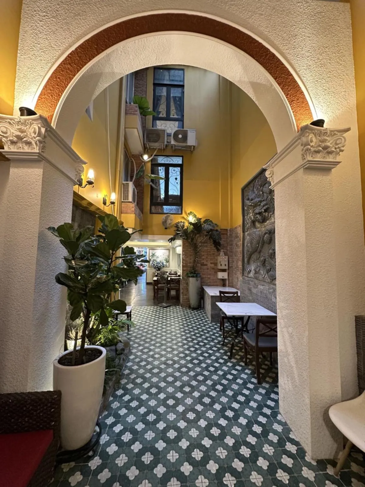 Garden in Halo Boutique Ben Thanh Hotel