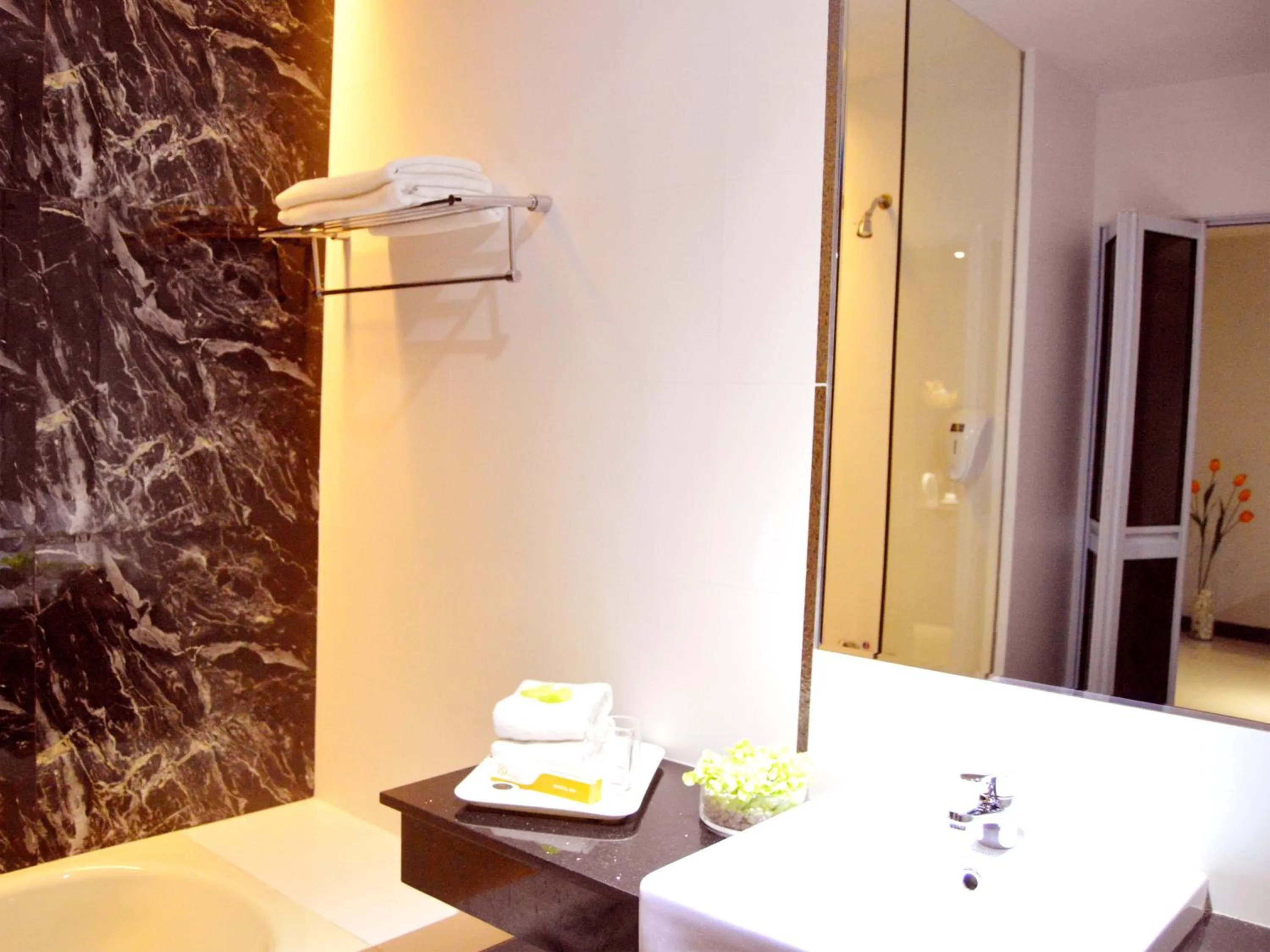 Bathroom in 89 Hotel