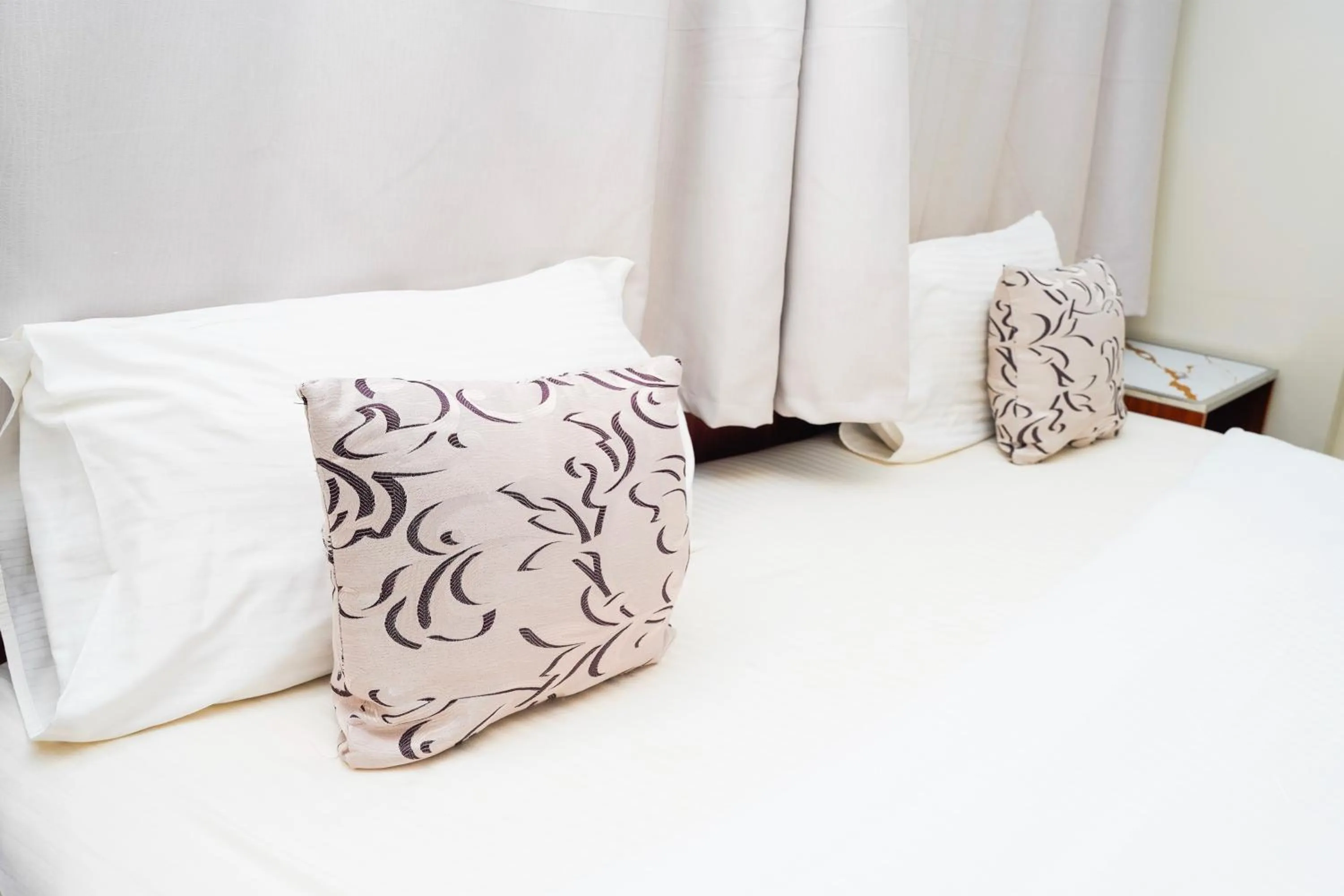 Bedroom, Bed in Albayrahaa Hotel