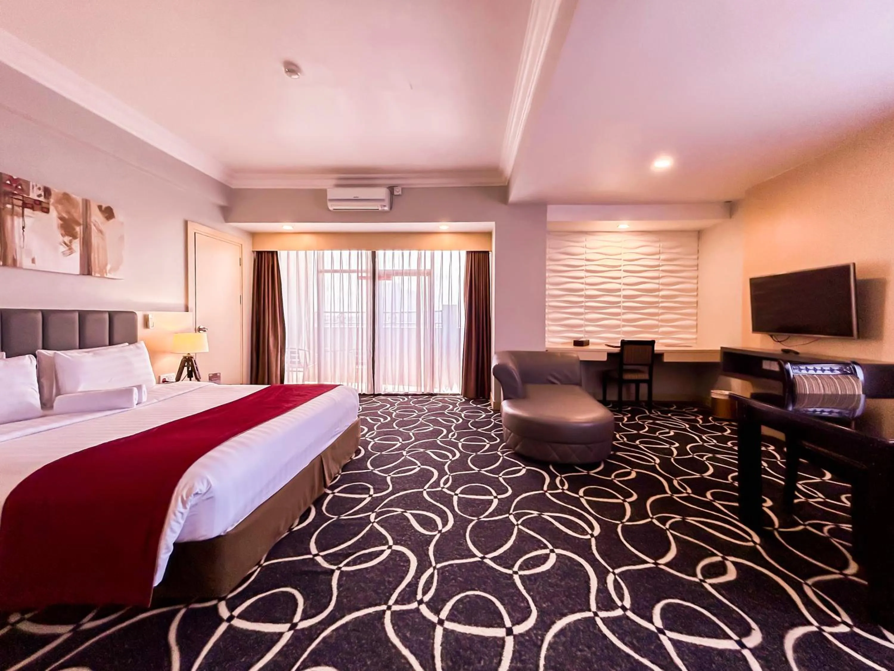Bedroom, Bed in Planet Holiday Hotel & Residence