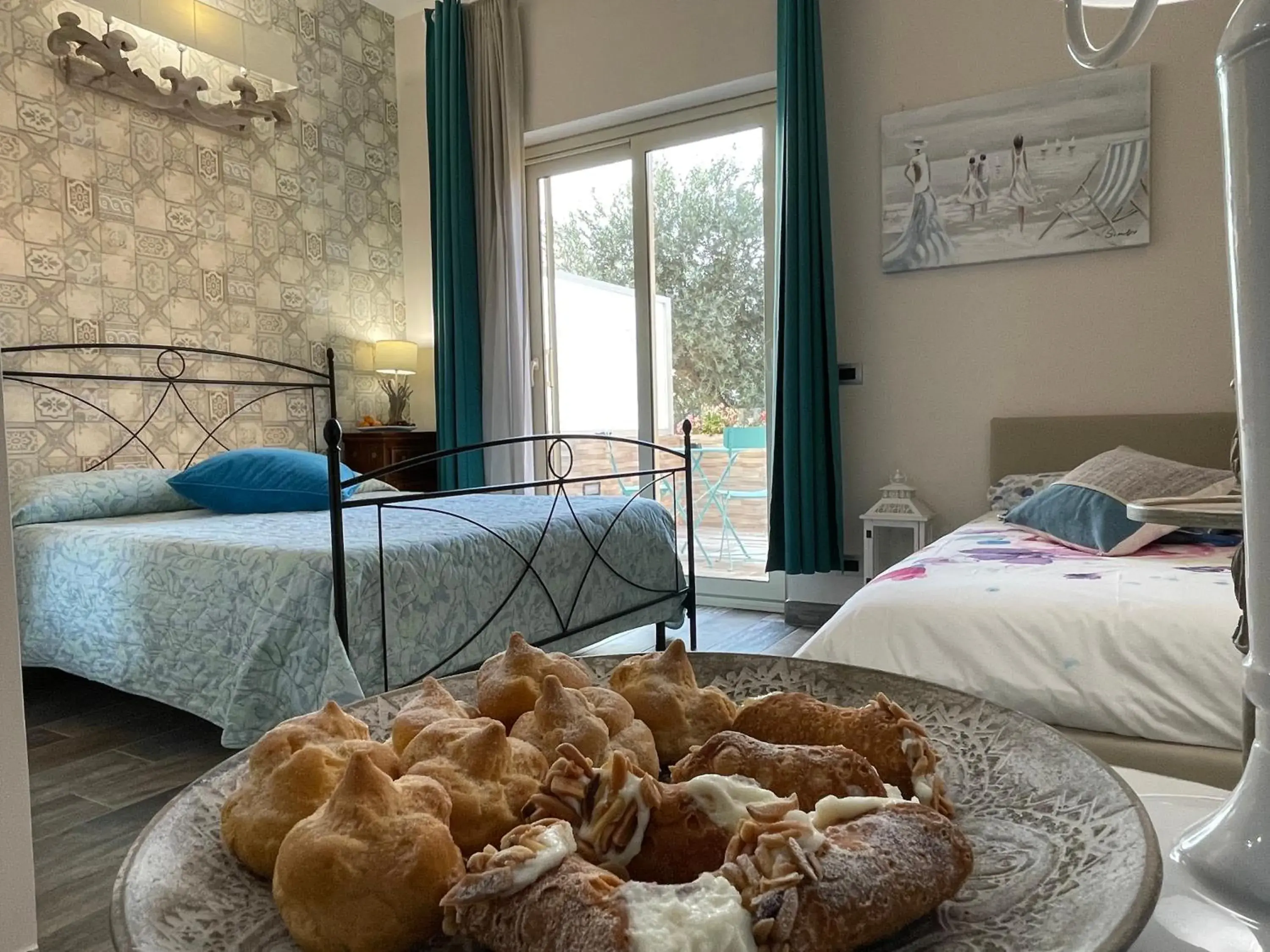 Superior Triple Room - single occupancy in Relais Dea Degli Ulivi Superior Triple Room - single occupancy in Relais Dea Degli Ulivi