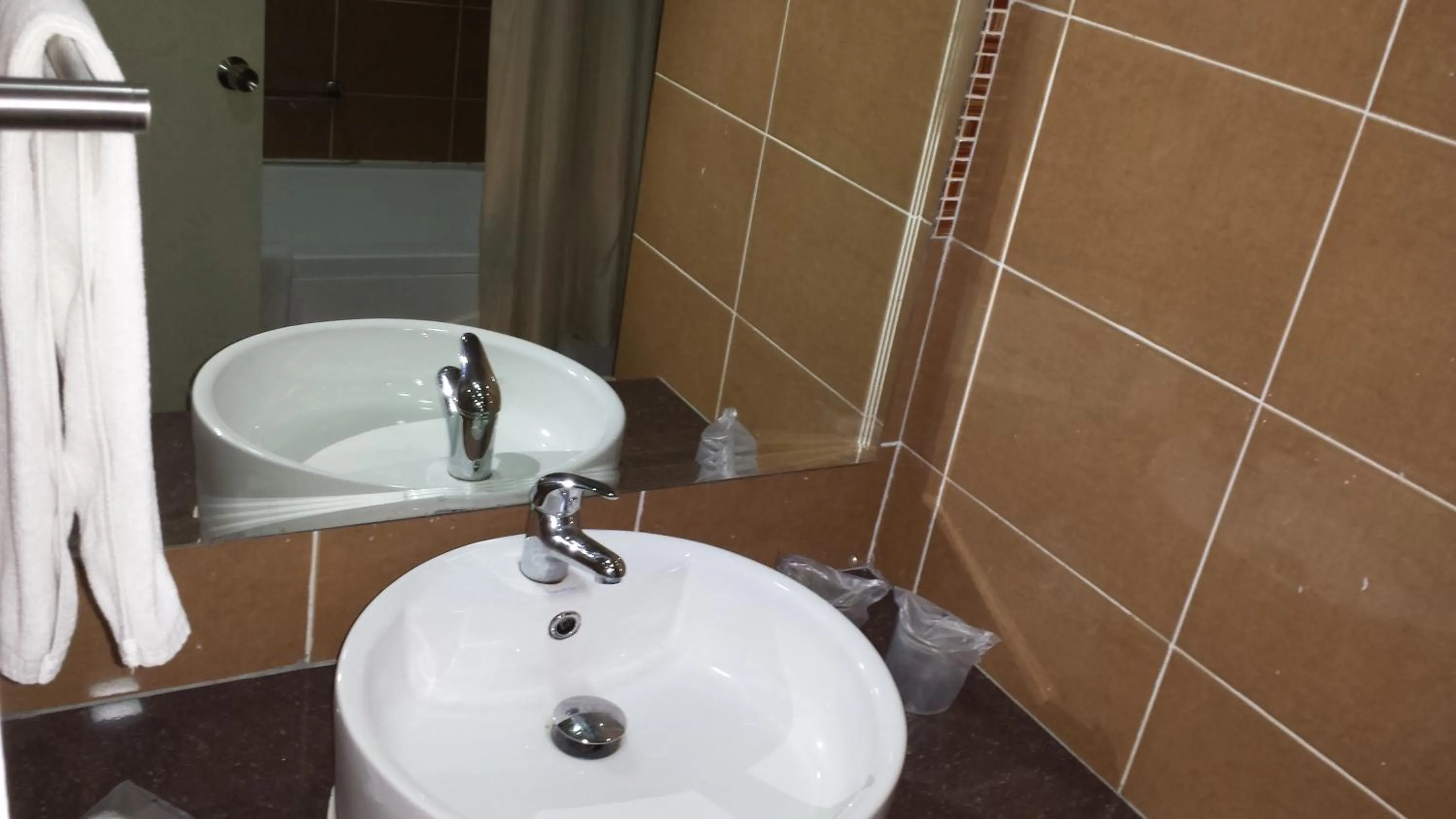 Bathroom in RHR Hotel Kajang