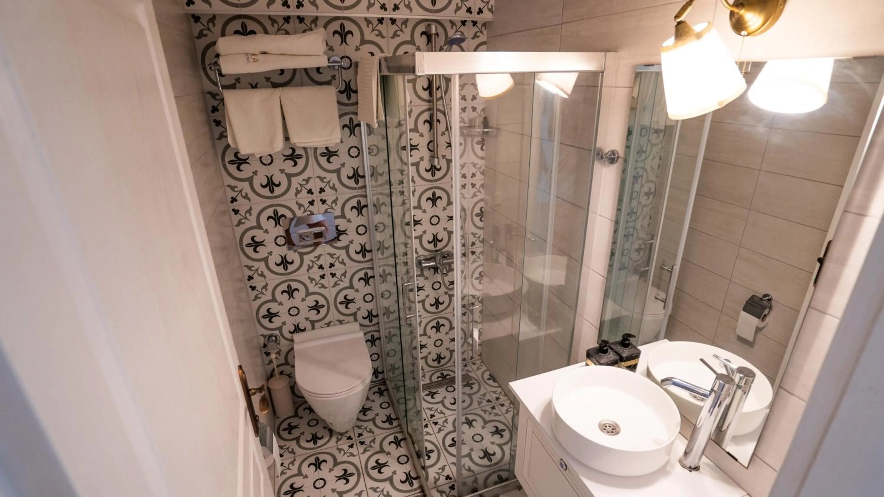 Bathroom in Alaçatı Private