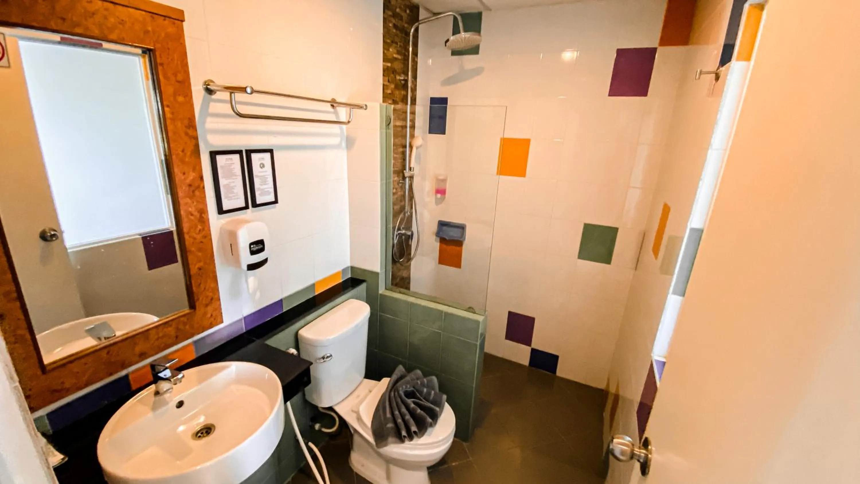 Bathroom in K2 Hotel at Thachang