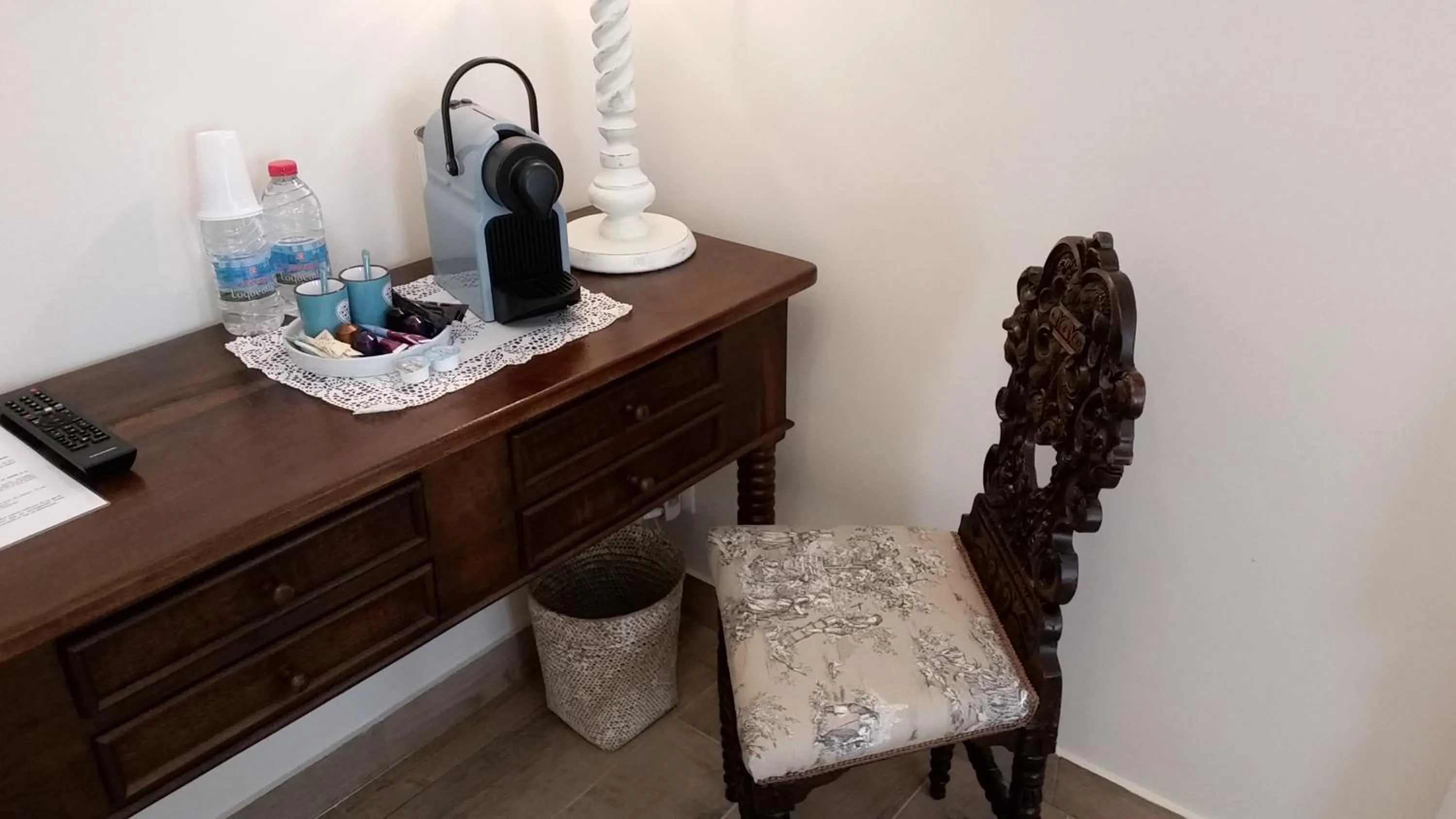 Coffee/tea facilities in B&B Villa Blanche